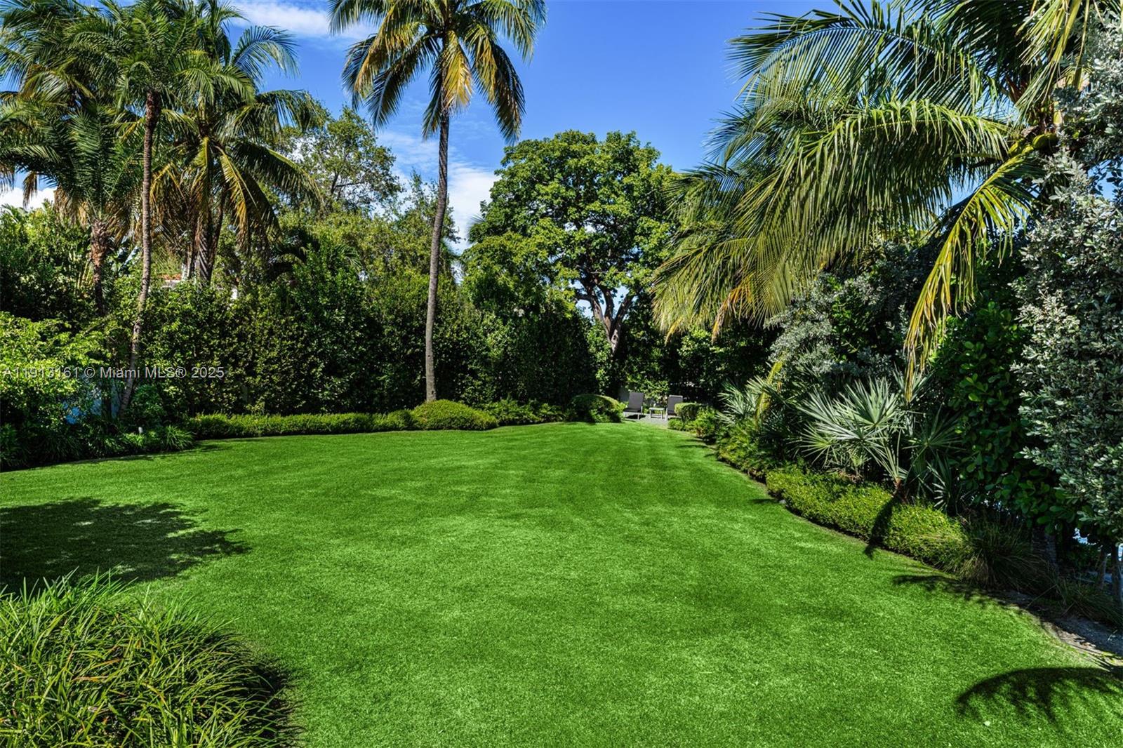 Miami Beach, Florida, 33140, United States, 9 Bedrooms Bedrooms, ,9 BathroomsBathrooms,Residential,For Sale,1993425