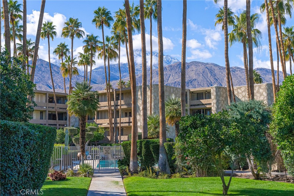 Palm Springs, California, 92264, United States, 2 Bedrooms Bedrooms, ,2 BathroomsBathrooms,Residential,For Sale,1805704