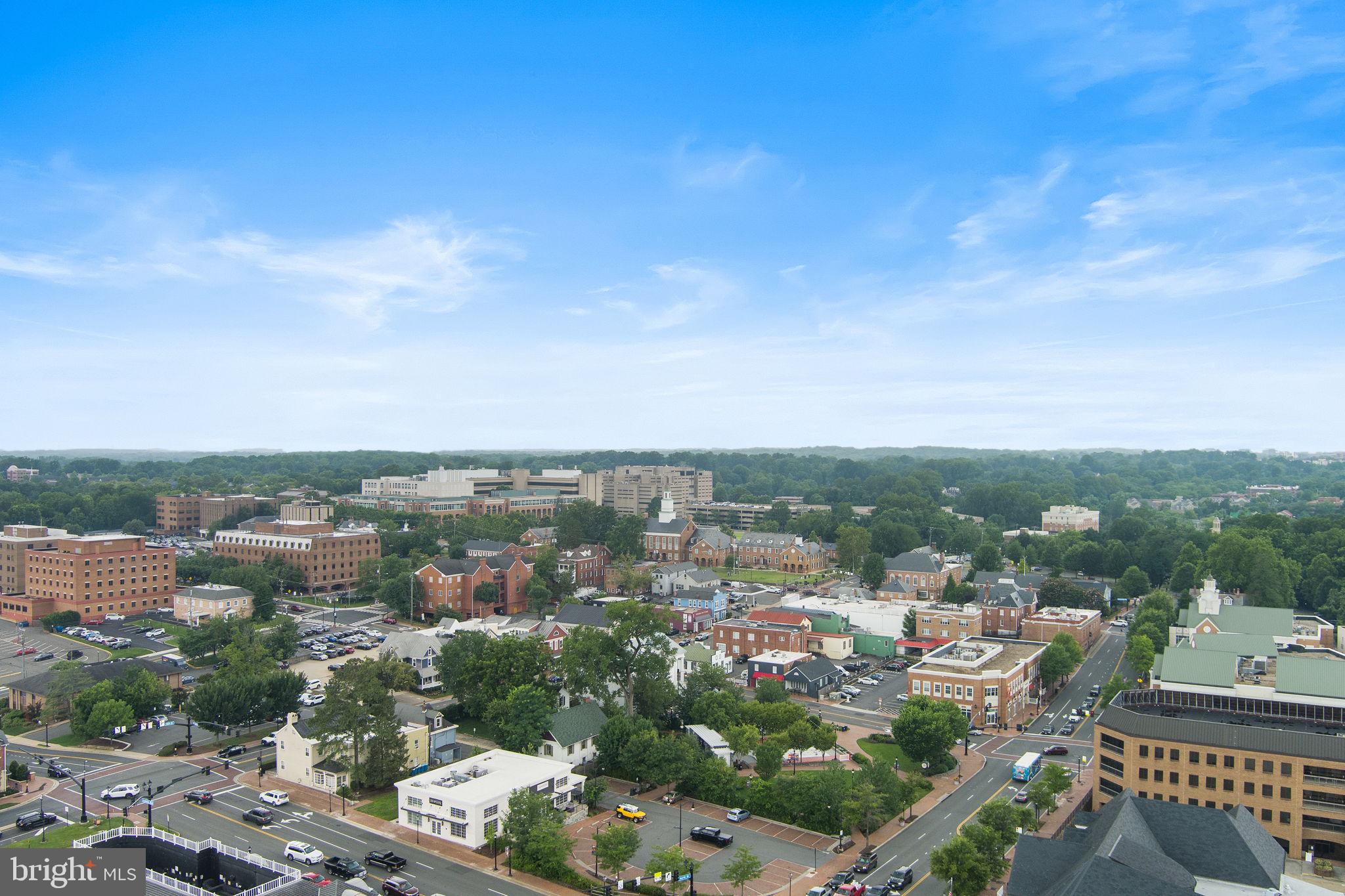 Fairfax, Virginia, 22030, United States, 2 Bedrooms Bedrooms, ,2 BathroomsBathrooms,Residential,For Sale,1893335