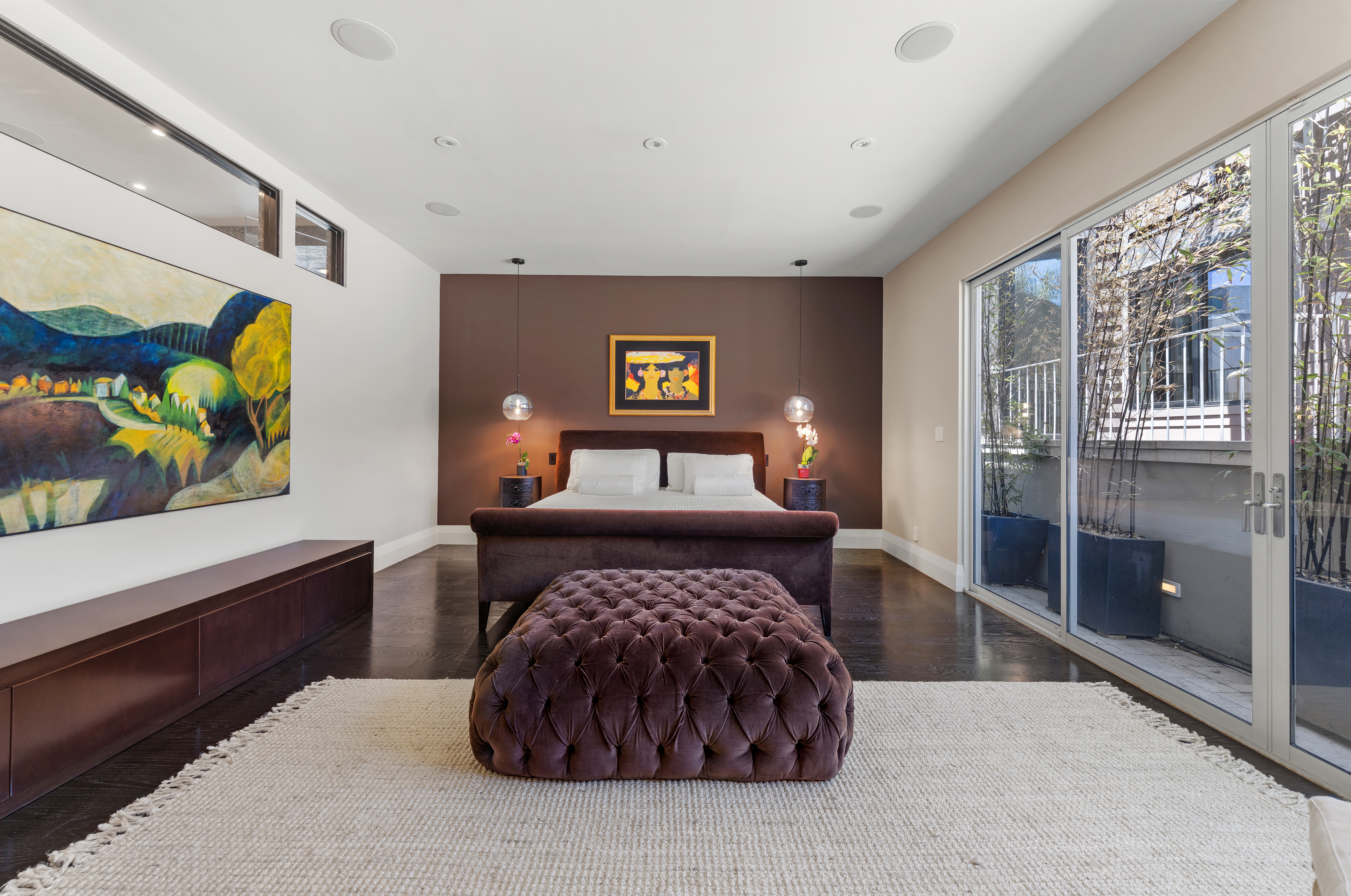  Spectacular Renovated SOMA Home with Rare Museum-Like 7-Car Garage - 物件實景