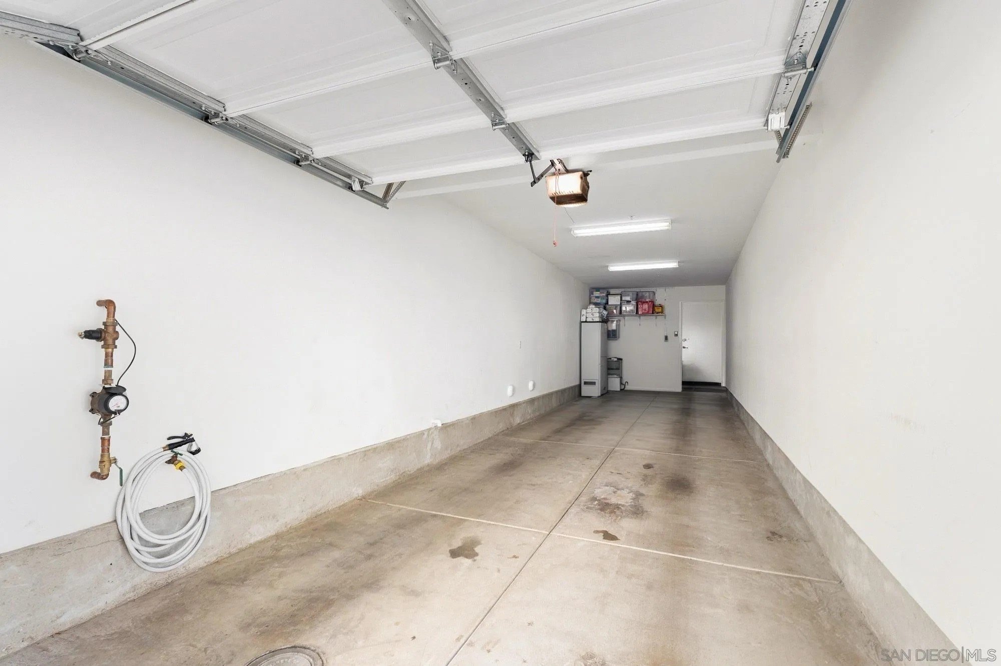 San Diego, California, 92105, United States, 2 Bedrooms Bedrooms, ,2 BathroomsBathrooms,Residential,For Sale,1970106