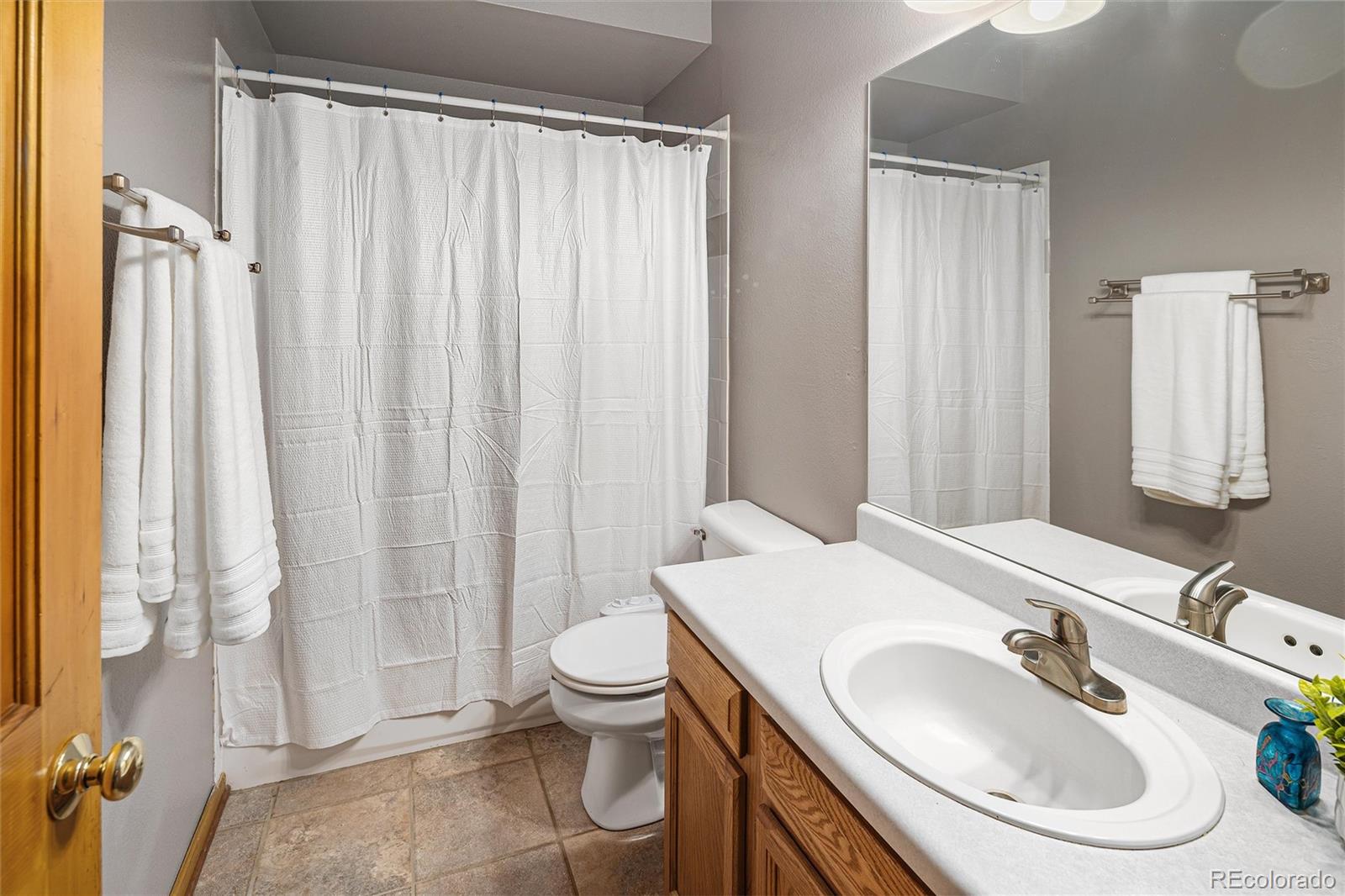 Conifer, Colorado, 80433, United States, 4 Bedrooms Bedrooms, ,3 BathroomsBathrooms,Residential,For Sale,1850389