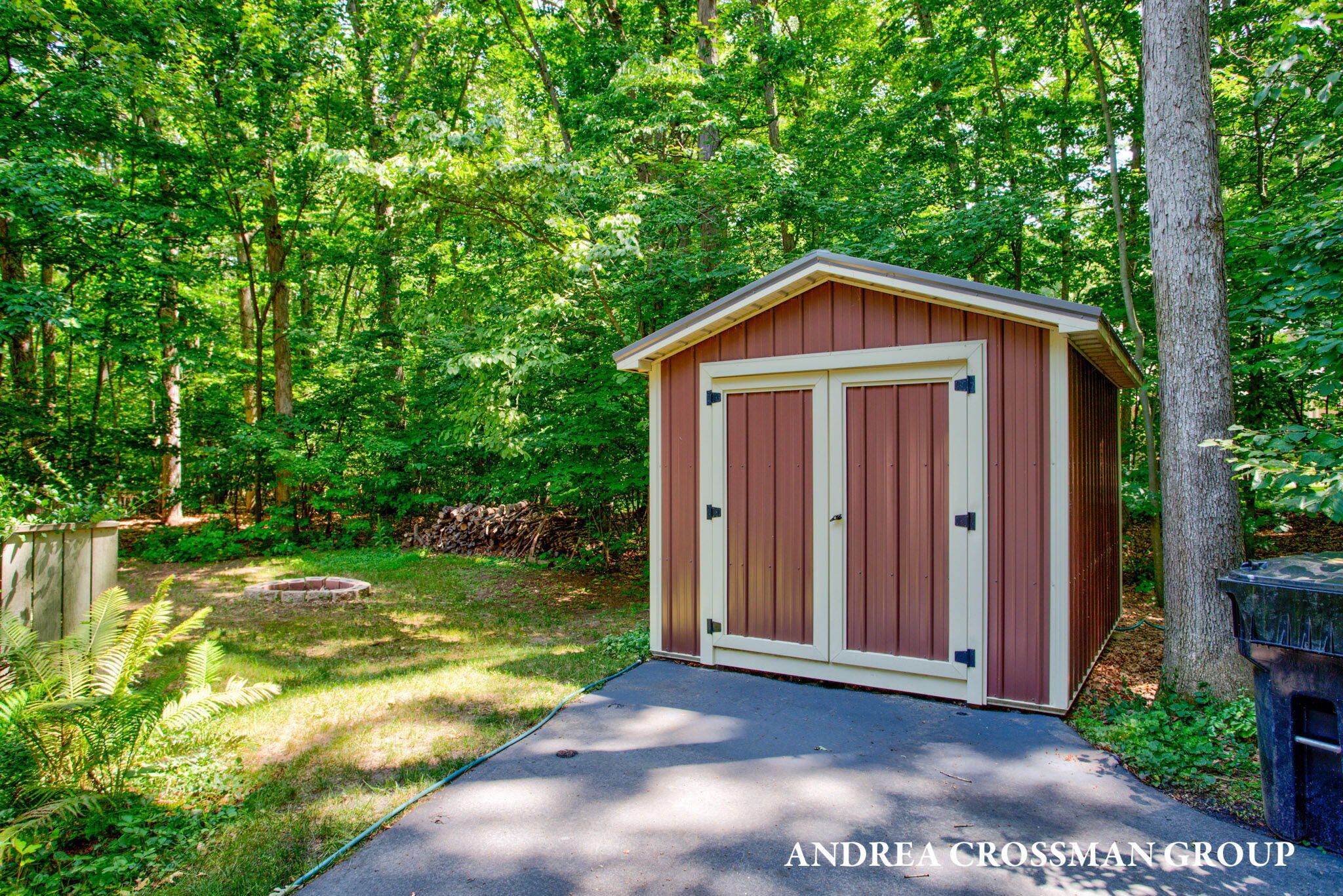 Saugatuck, Michigan, 49453, United States, 2 Bedrooms Bedrooms, ,2 BathroomsBathrooms,Residential,For Sale,1890040