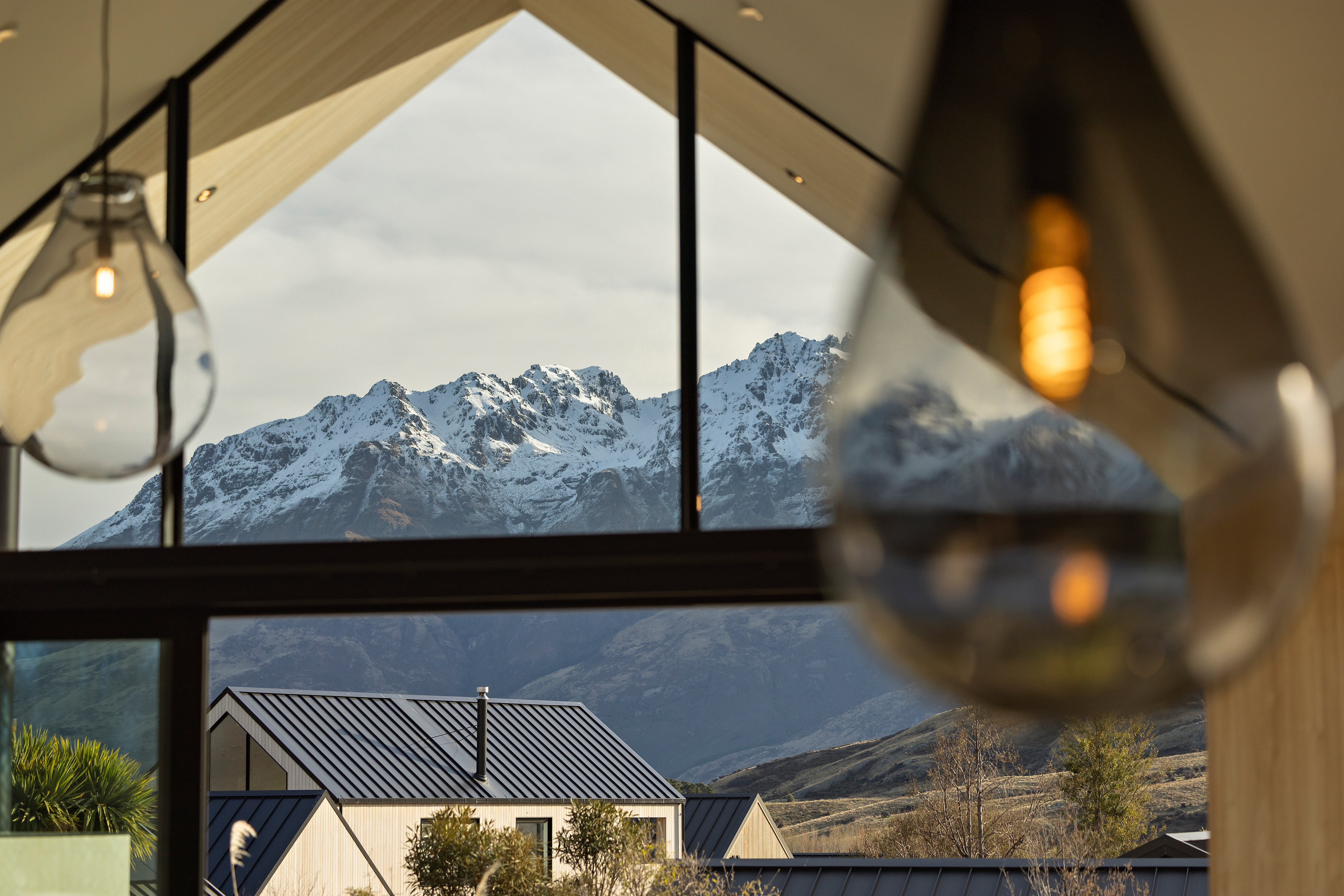  Architecturally Designed Mountain Home - 物件實景
