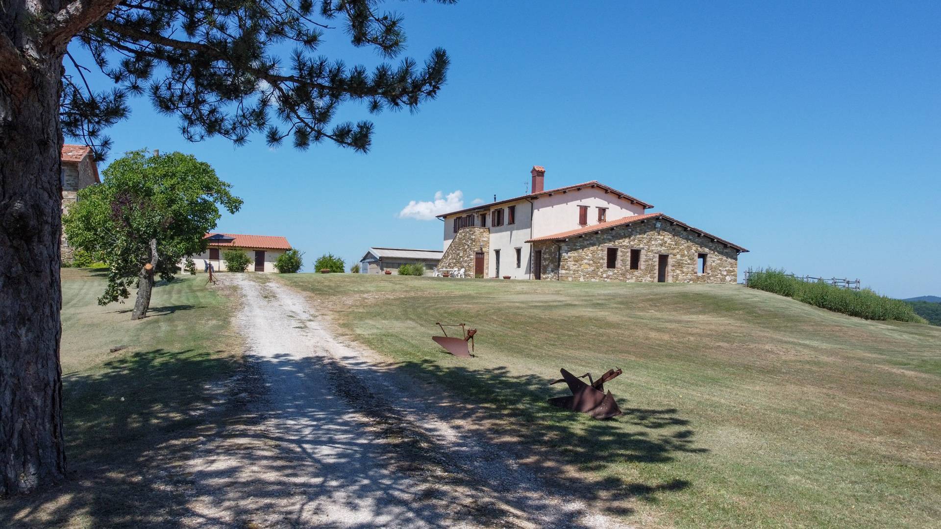 Gubbio, Perugia, 06024, IT, 10 Bedrooms Bedrooms, ,6 BathroomsBathrooms,Residential,For Sale,1760747