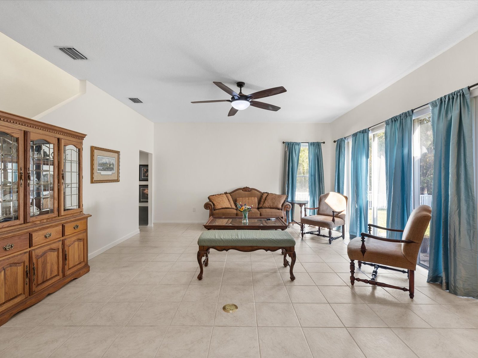 Wesley Chapel, Florida, 33544, United States, 4 Bedrooms Bedrooms, ,5 BathroomsBathrooms,Residential,For Sale,2000097