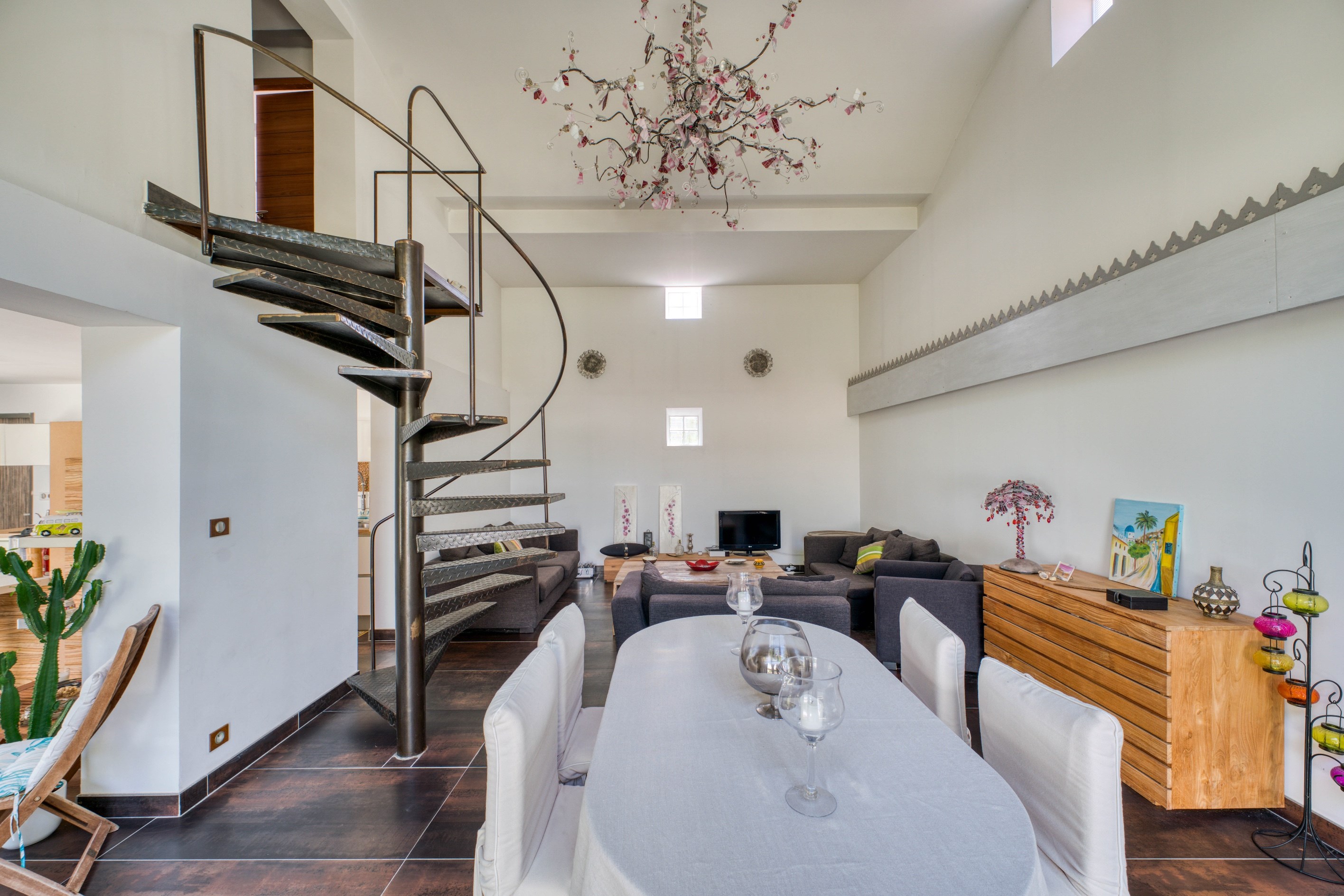  CHARMING PROPERTY - 物件實景