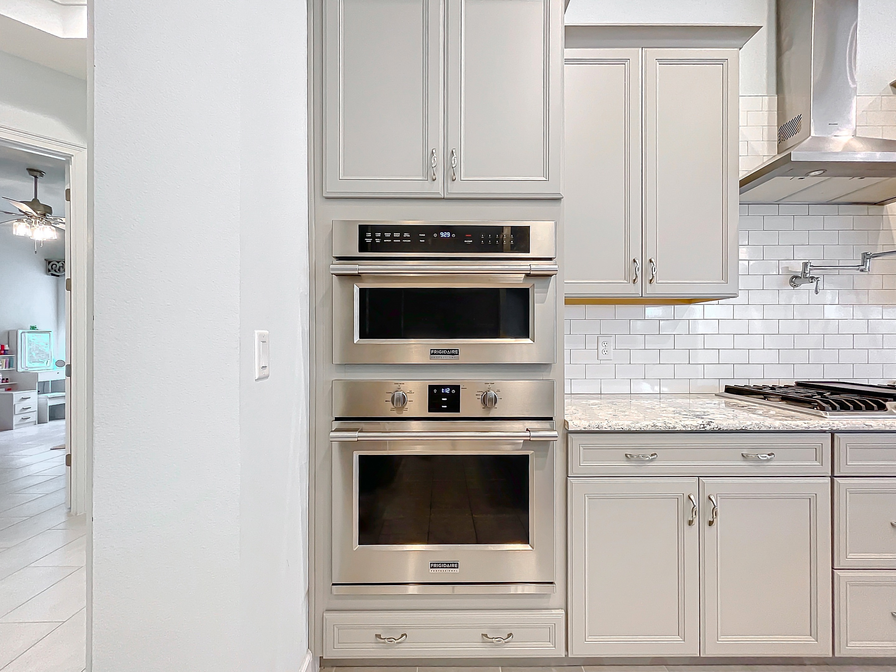 Clermont, Florida, 34715, United States, 5 Bedrooms Bedrooms, ,4 BathroomsBathrooms,Residential,For Sale,2008846