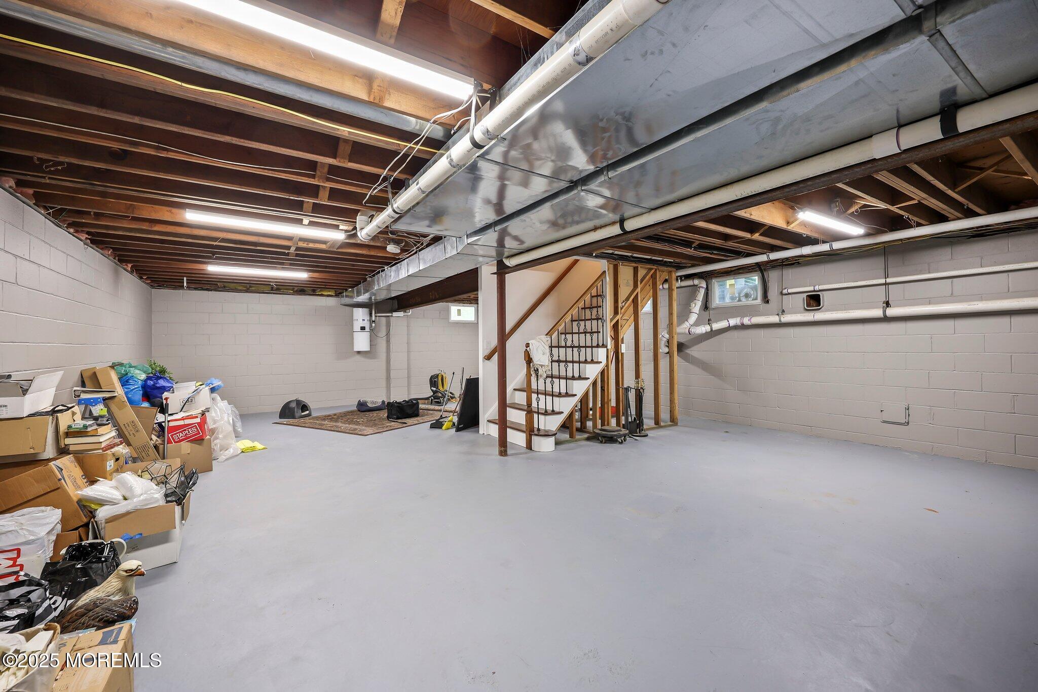 Millstone, New Jersey, 07726, United States, 5 Bedrooms Bedrooms, ,4 BathroomsBathrooms,Residential,For Sale,1804115