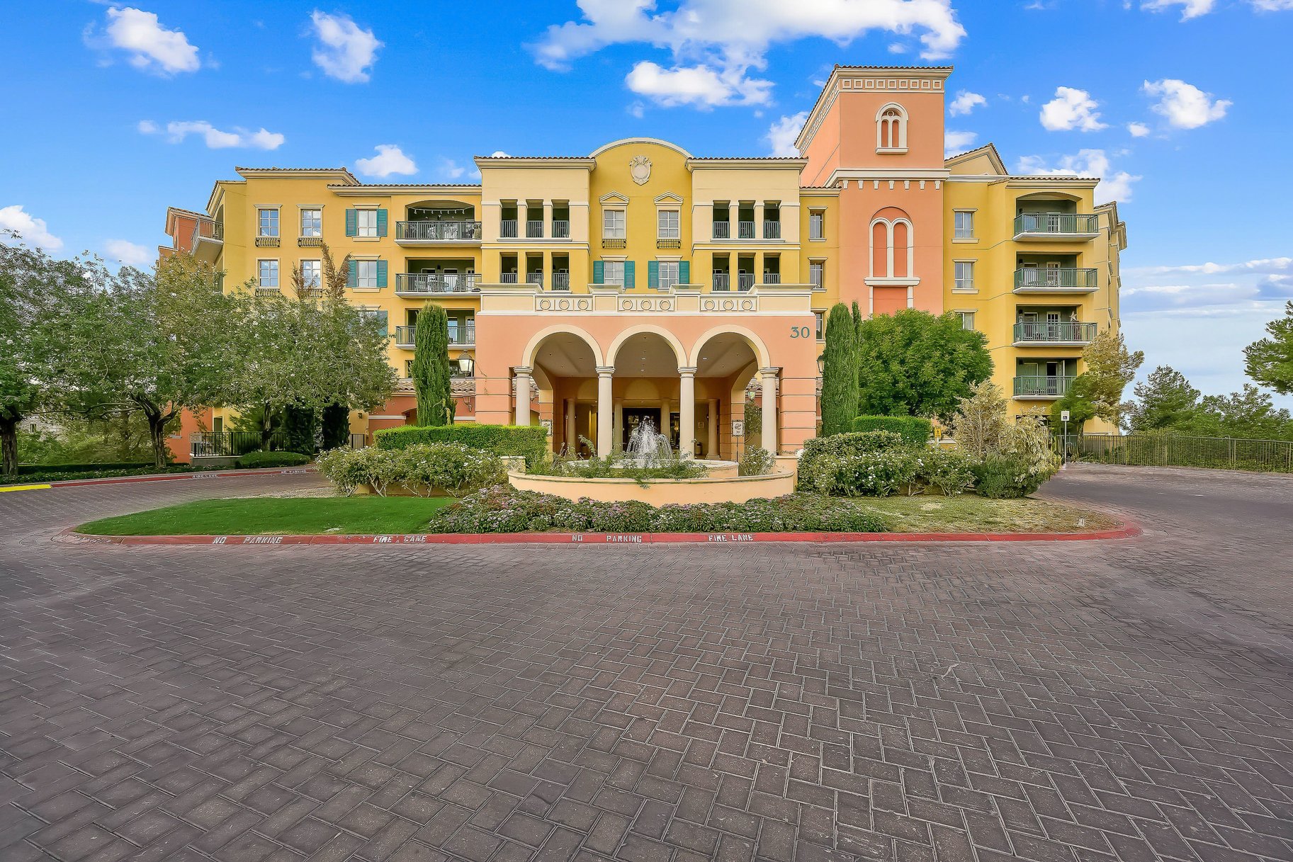  Luxury Lake Las Vegas Living in the Heart of Viera Resort Community - 物件實景