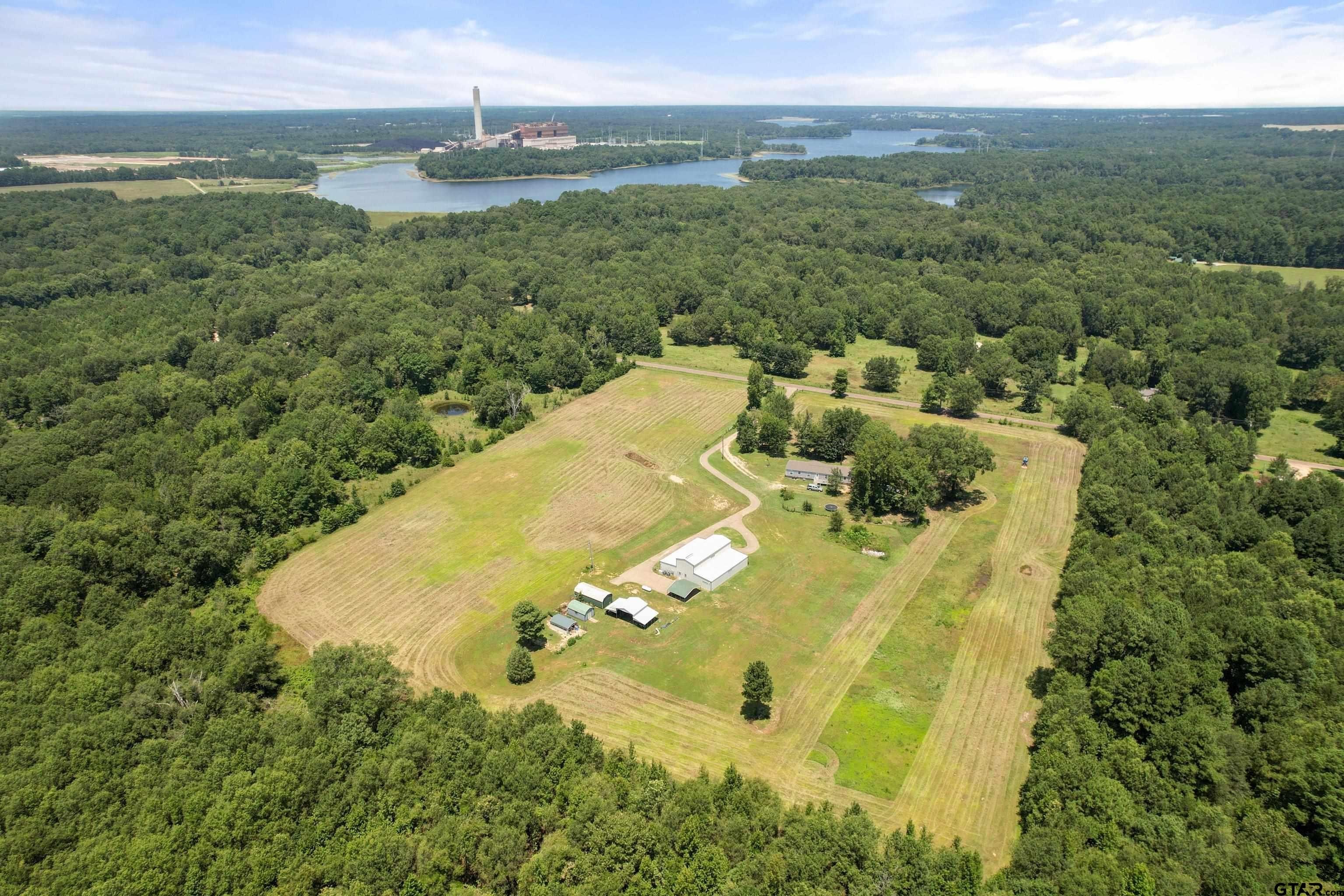 Pittsburg, Texas, 75686, United States, 5 Bedrooms Bedrooms, ,2 BathroomsBathrooms,Residential,For Sale,1998709