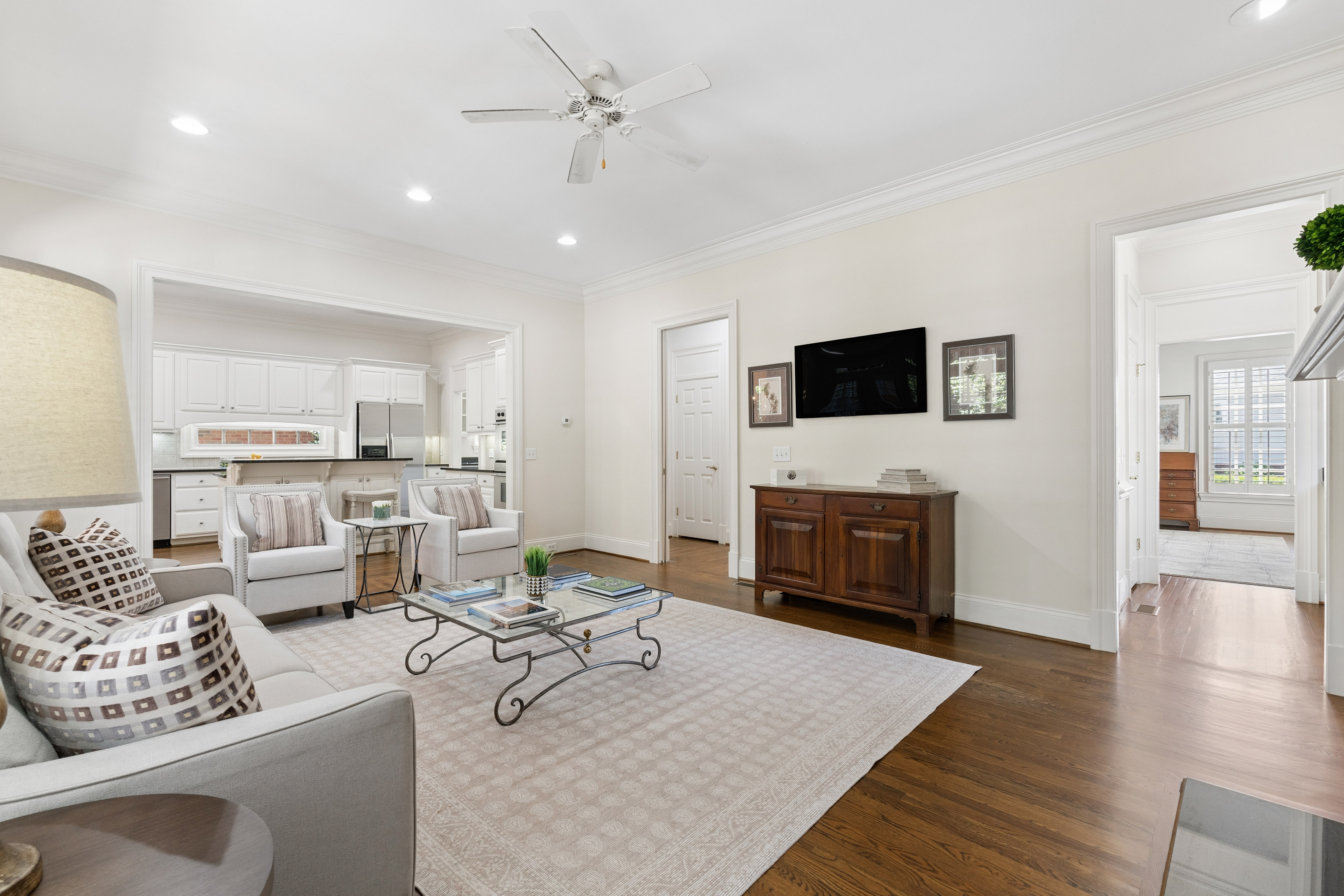  Traditional Cedar Shingle Beauty - 物件實景