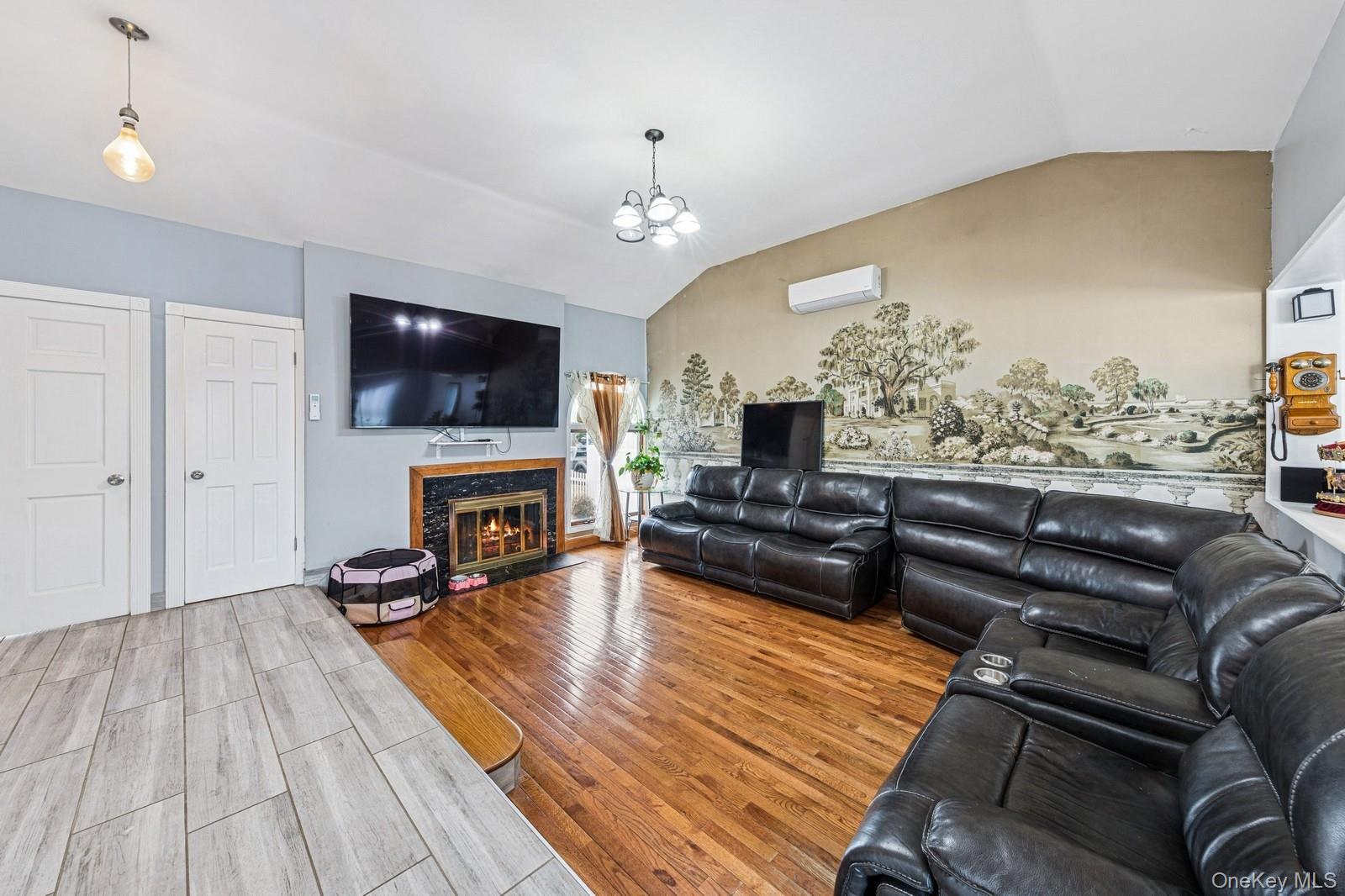 Massapequa Park, New York, 11762, United States, 3 Bedrooms Bedrooms, ,4 BathroomsBathrooms,Residential,For Sale,1941074