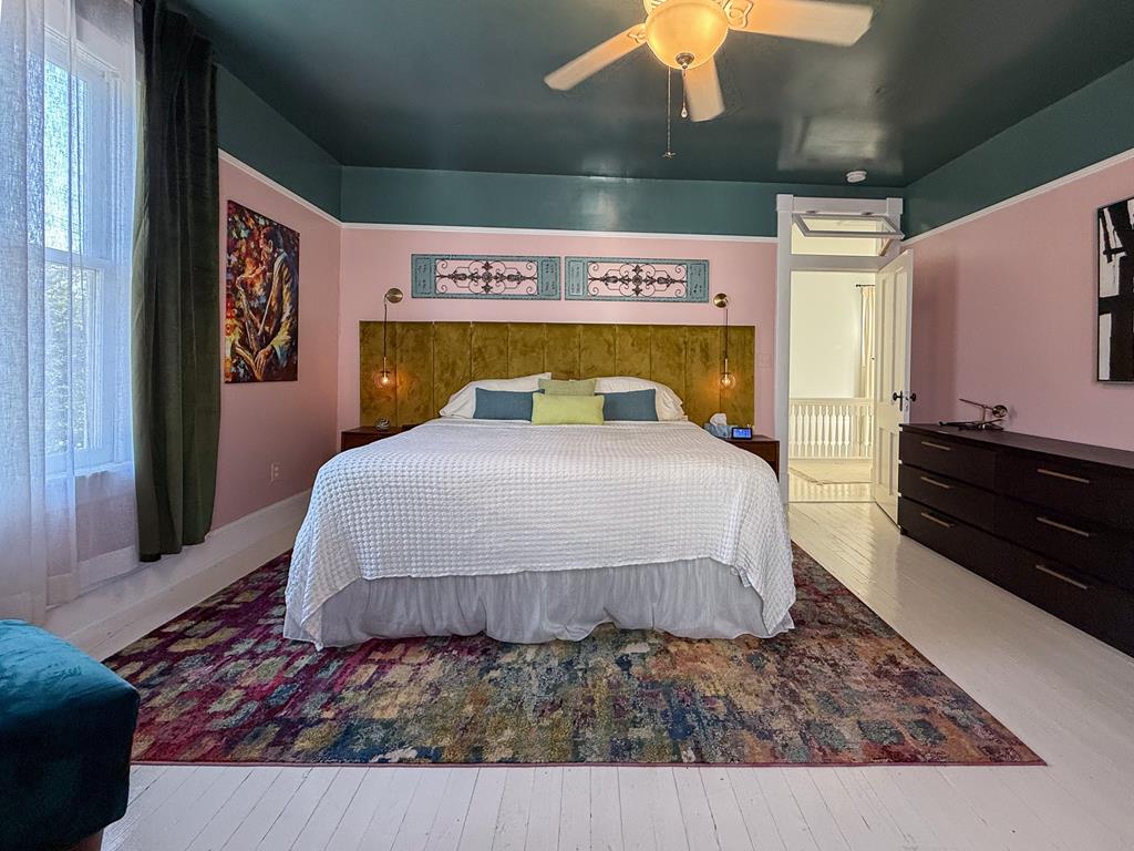 Cape Charles, Virginia, 23310, United States, 3 Bedrooms Bedrooms, ,3 BathroomsBathrooms,Residential,For Sale,1875371