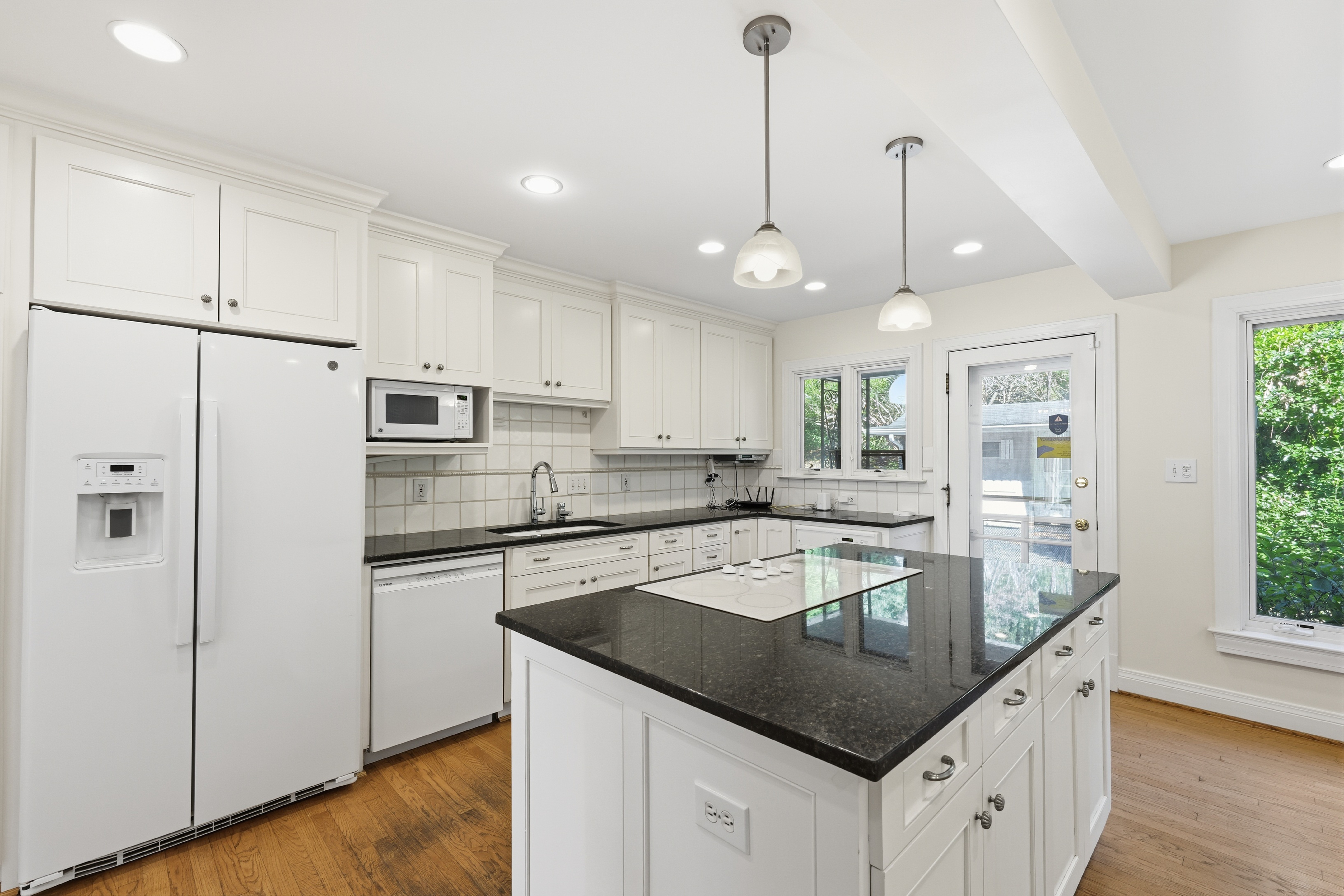  2501 Seneca Valley Road, Louisville, KY 40205 - 物件實景