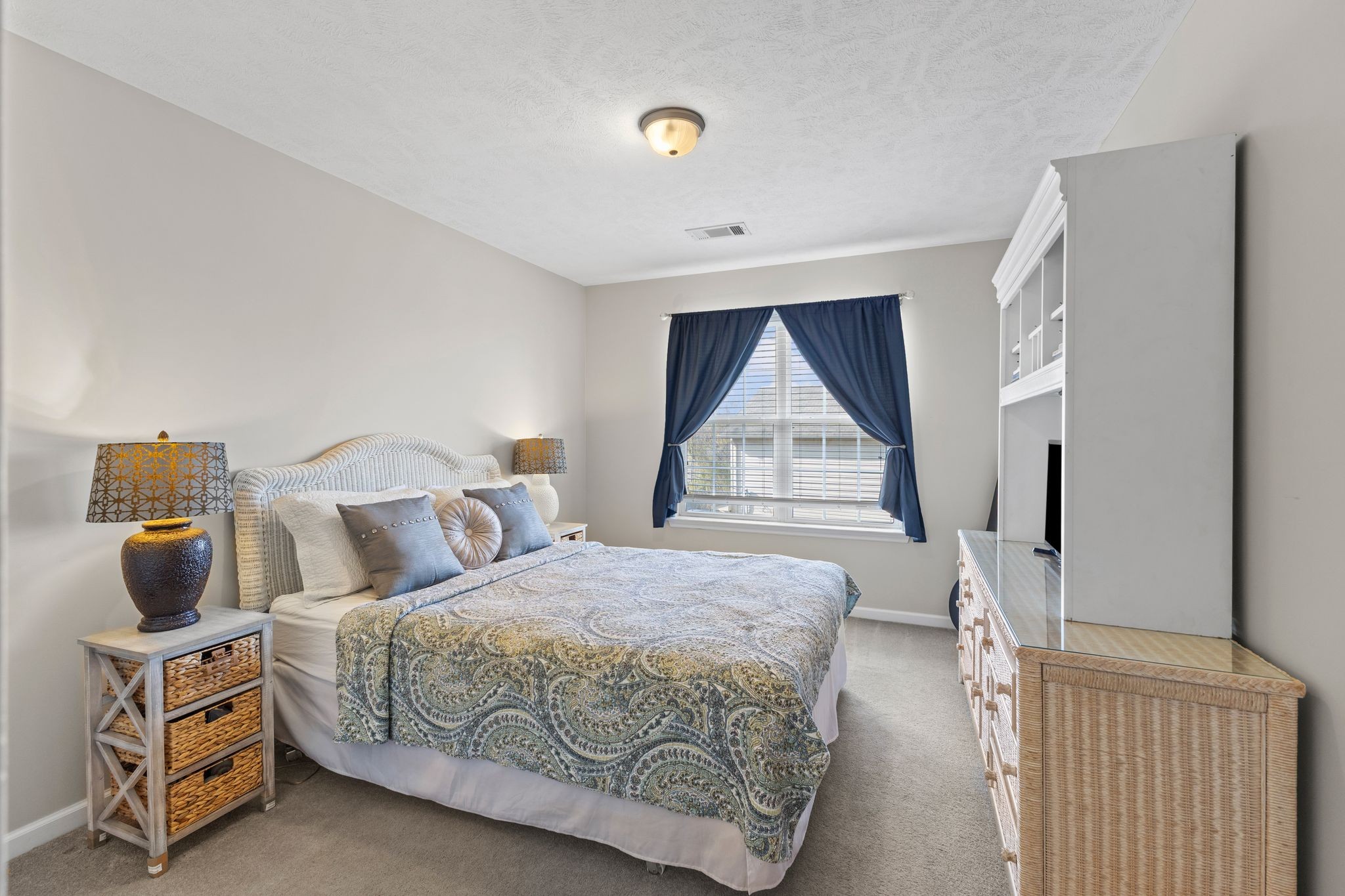 Antioch, Tennessee, 37013, United States, 3 Bedrooms Bedrooms, ,3 BathroomsBathrooms,Residential,For Sale,1994607