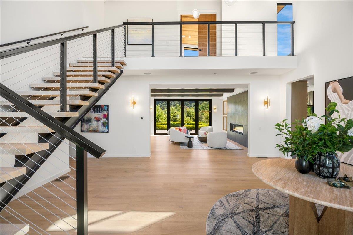 Saratoga, California, 95070, United States, 6 Bedrooms Bedrooms, ,11 BathroomsBathrooms,Residential,For Sale,1971416