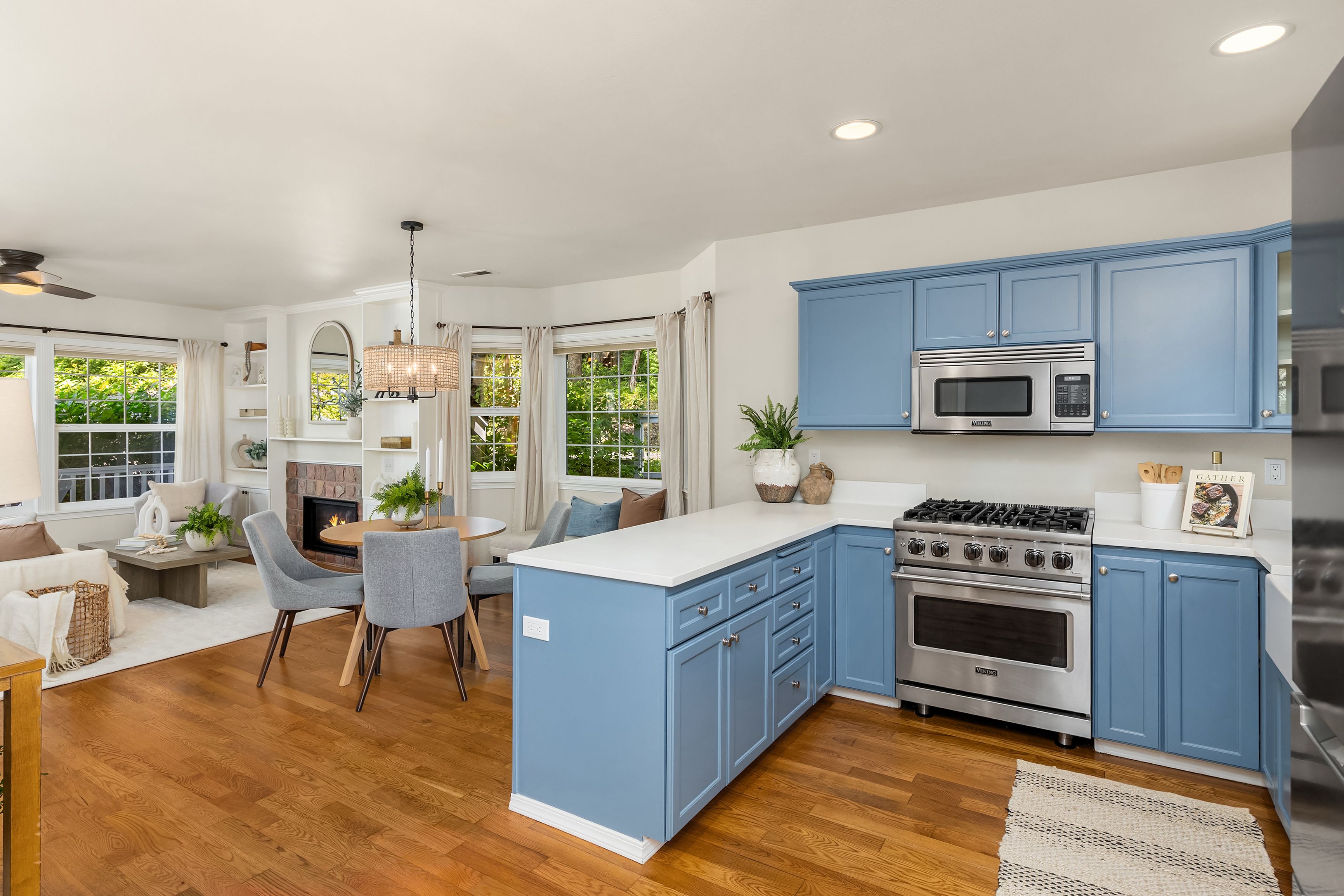  705 Moji Lane NW, Bainbridge Island, WA 98110 - 物件實景