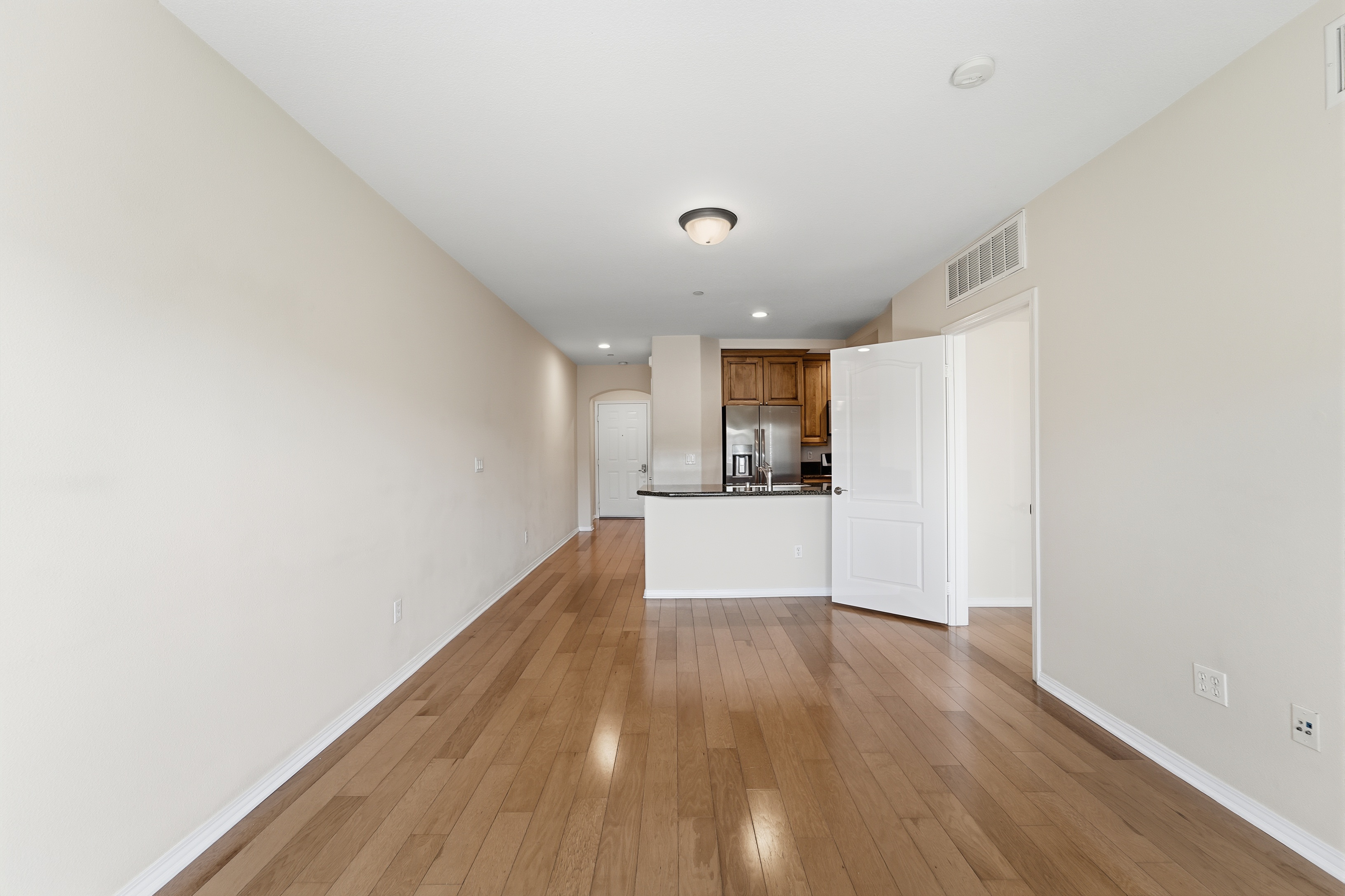  2750 Artesia Boulevard, Redondo Beach, CA 90278 - 物件實景