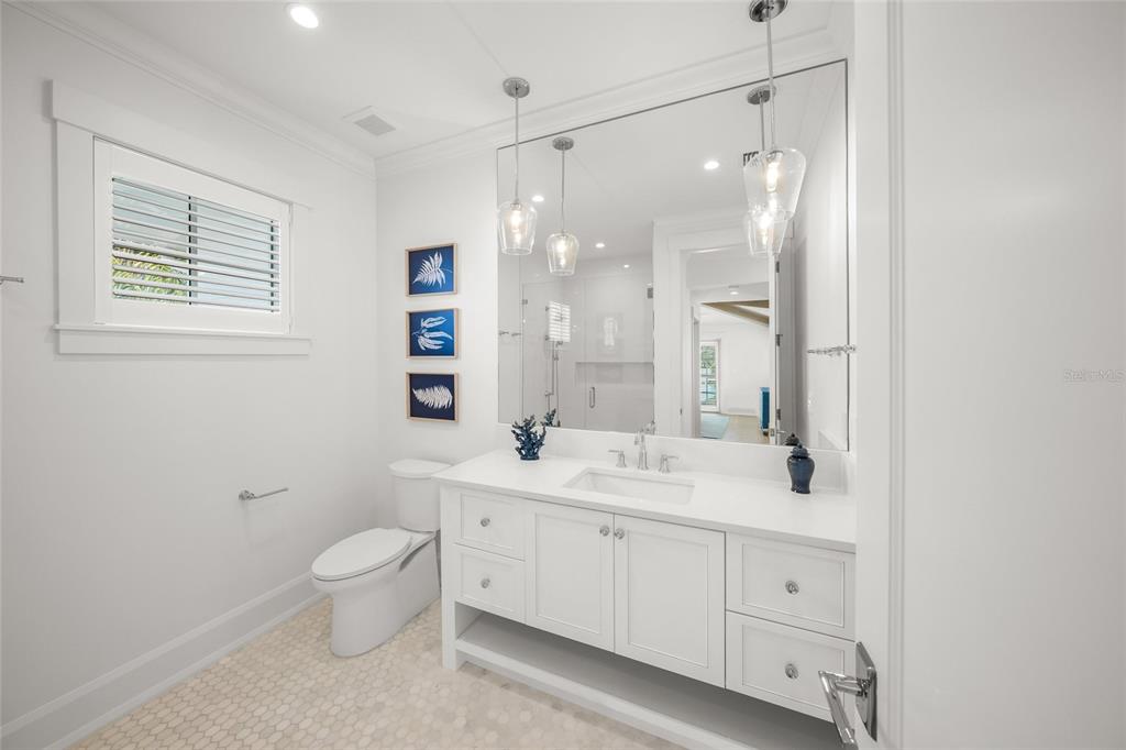 Holmes Beach, Florida, 34217, United States, 5 Bedrooms Bedrooms, ,8 BathroomsBathrooms,Residential,For Sale,1759059