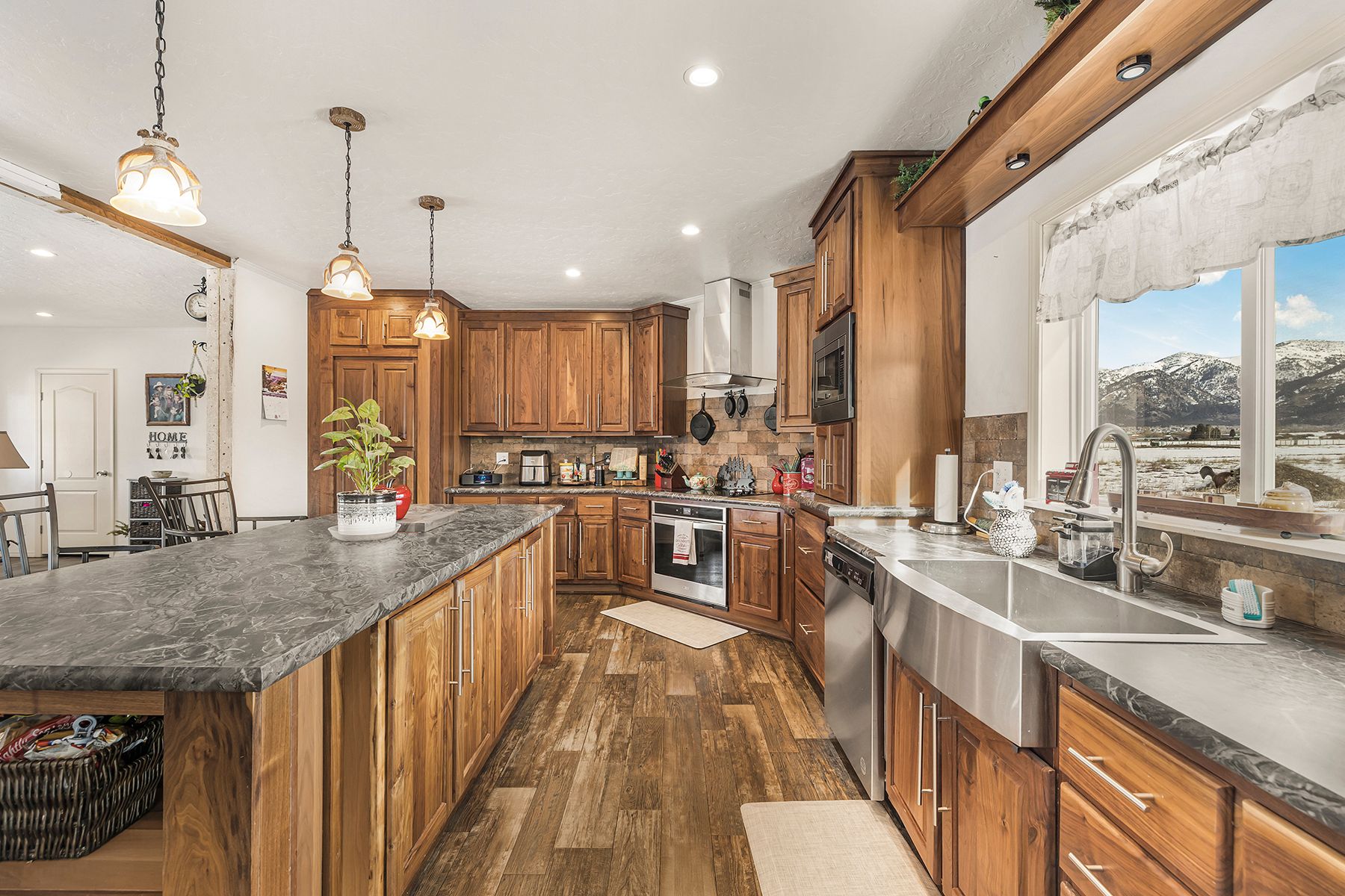  Summit Way - 物件實景