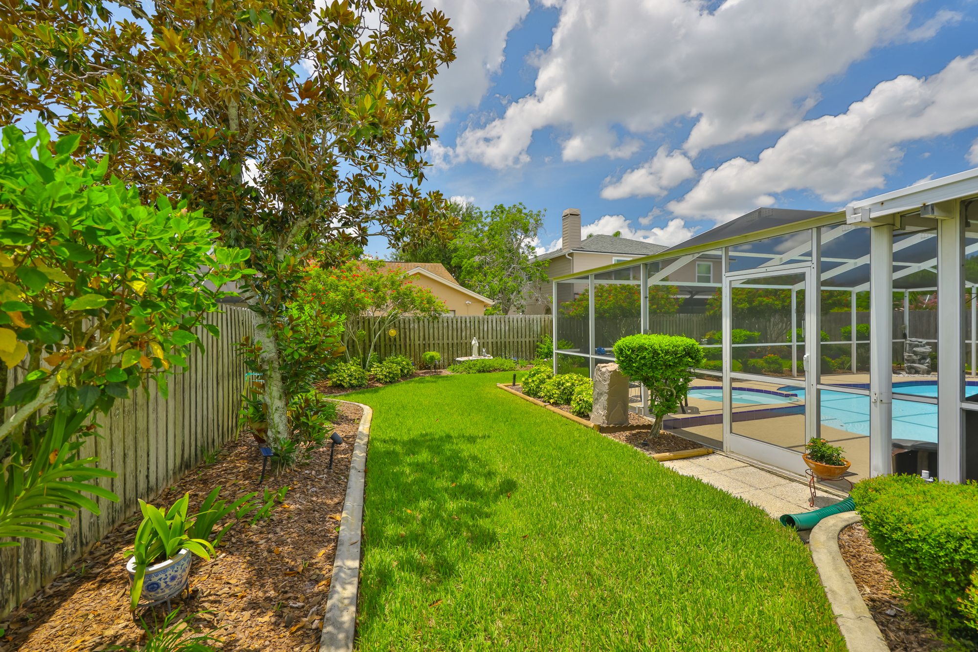 Tampa, Florida, 33635, United States, 4 Bedrooms Bedrooms, ,2 BathroomsBathrooms,Residential,For Sale,1996495