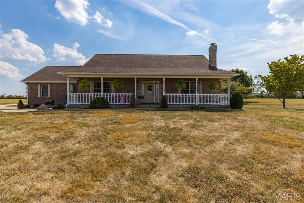 Farmington, Missouri, 63640, United States, 3 Bedrooms Bedrooms, ,3 BathroomsBathrooms,Residential,For Sale,1947219