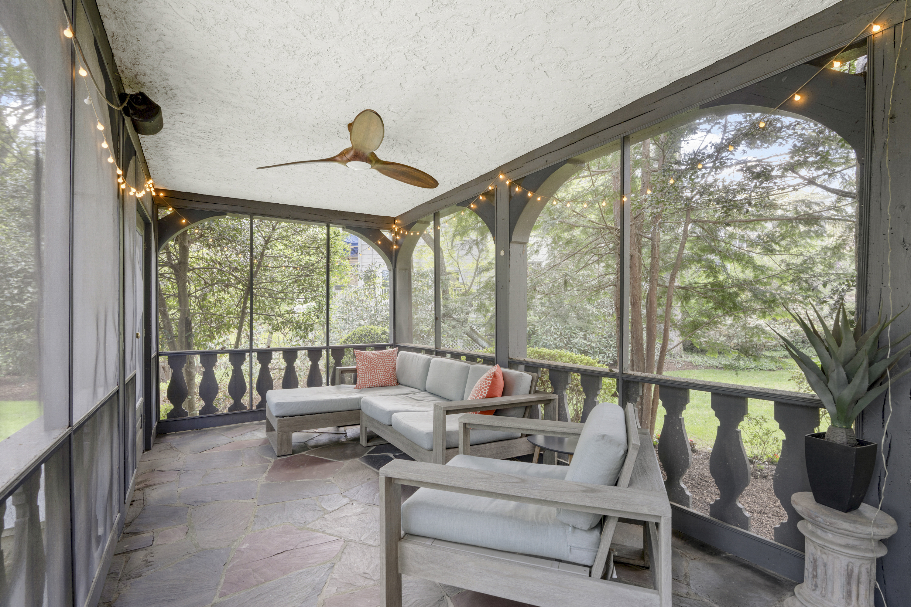  Sophisticated Larchmont Tudor - 物件實景