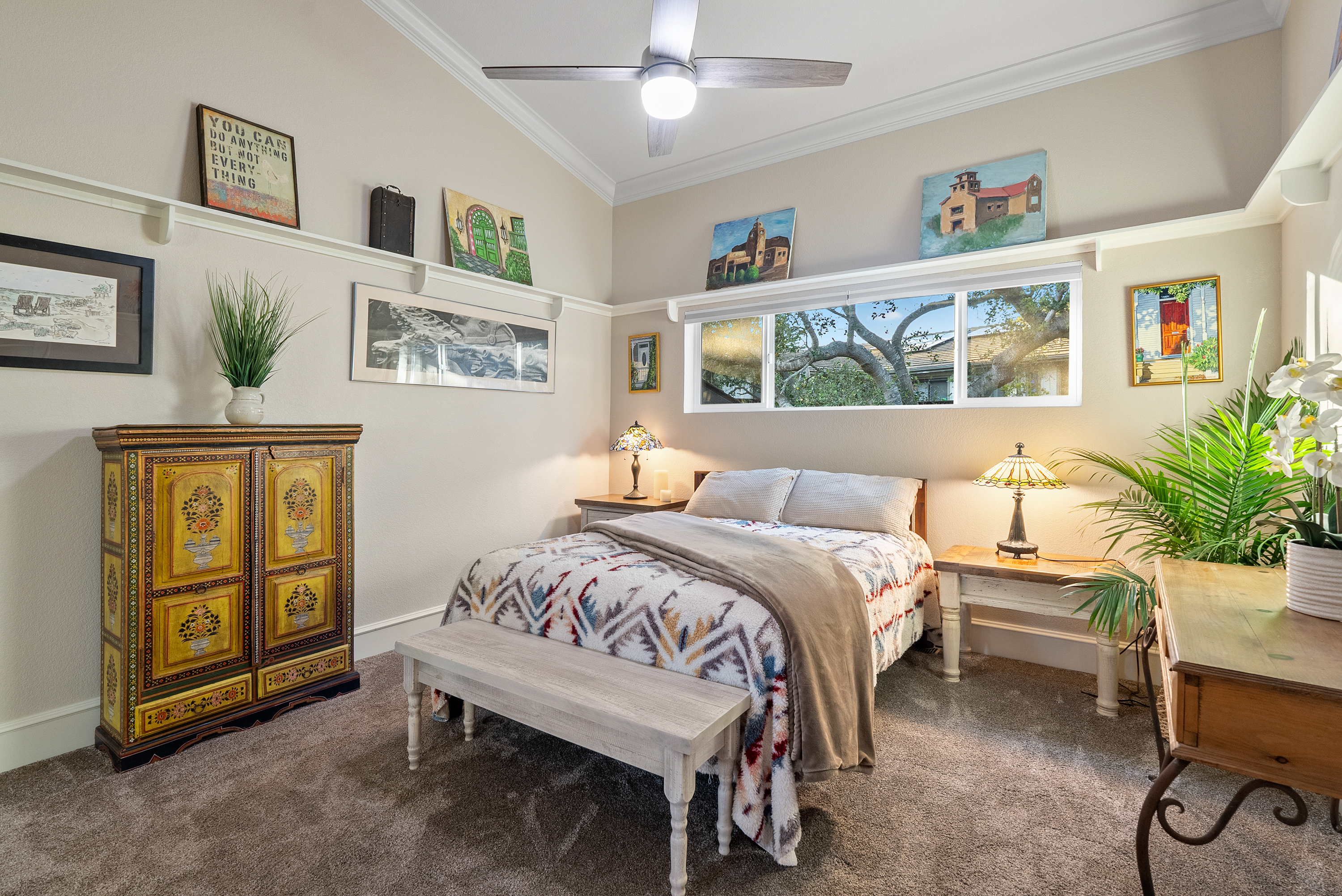  5282 Hillcrest Drive - 物件實景