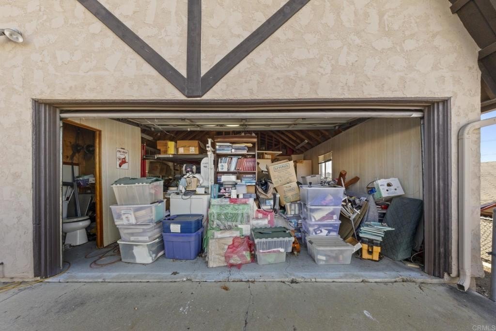 Santee, California, 92071, United States, 3 Bedrooms Bedrooms, ,3 BathroomsBathrooms,Residential,For Sale,1990944