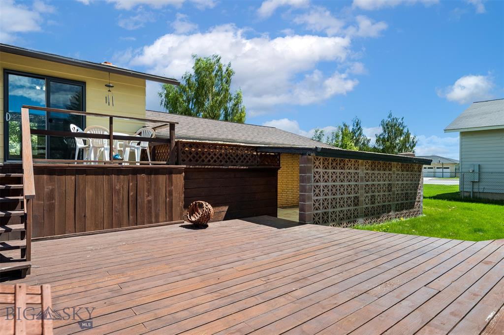 Anaconda, Montana, 59711, United States, 3 Bedrooms Bedrooms, ,3 BathroomsBathrooms,Residential,For Sale,1923653