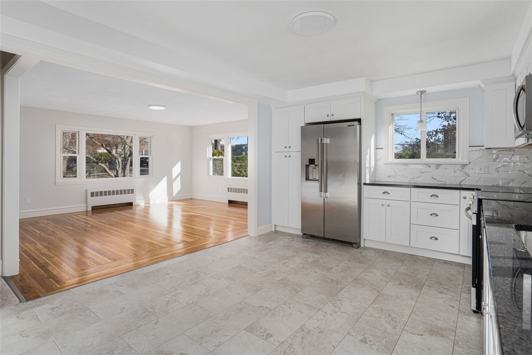 Providence, Rhode Island, 02809, United States, 3 Bedrooms Bedrooms, ,1 BathroomBathrooms,Residential,For Sale,2003236