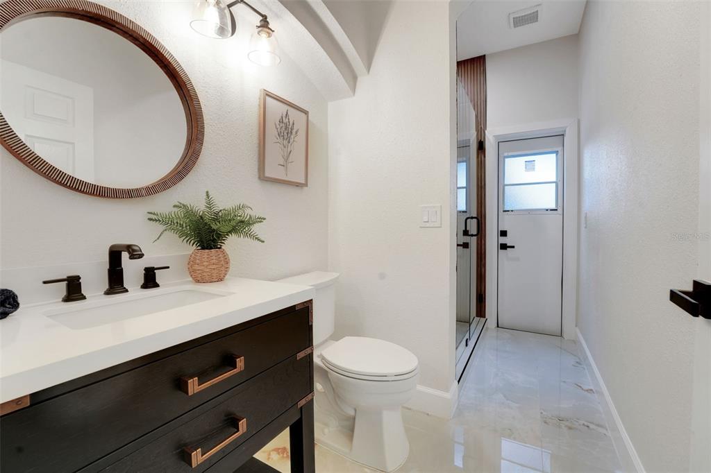 Oviedo, Florida, 32765, United States, 5 Bedrooms Bedrooms, ,3 BathroomsBathrooms,Residential,For Sale,1932444