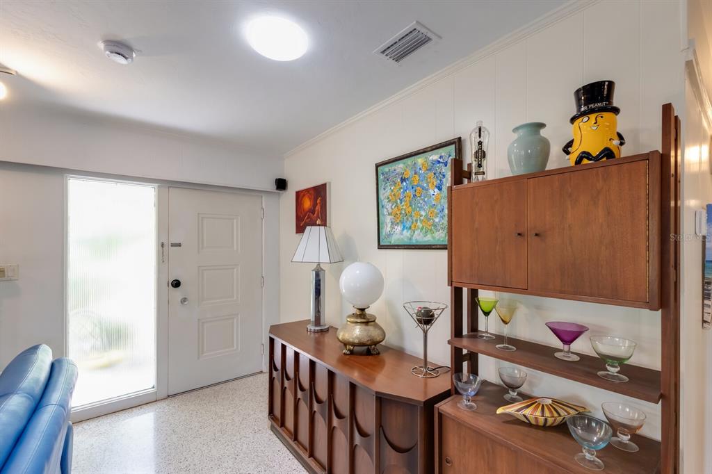 Sarasota, Florida, 34234, United States, 3 Bedrooms Bedrooms, ,2 BathroomsBathrooms,Residential,For Sale,1805099