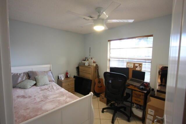 Lake Worth, Florida, 33463, United States, 4 Bedrooms Bedrooms, ,2 BathroomsBathrooms,Residential,For Sale,1928734