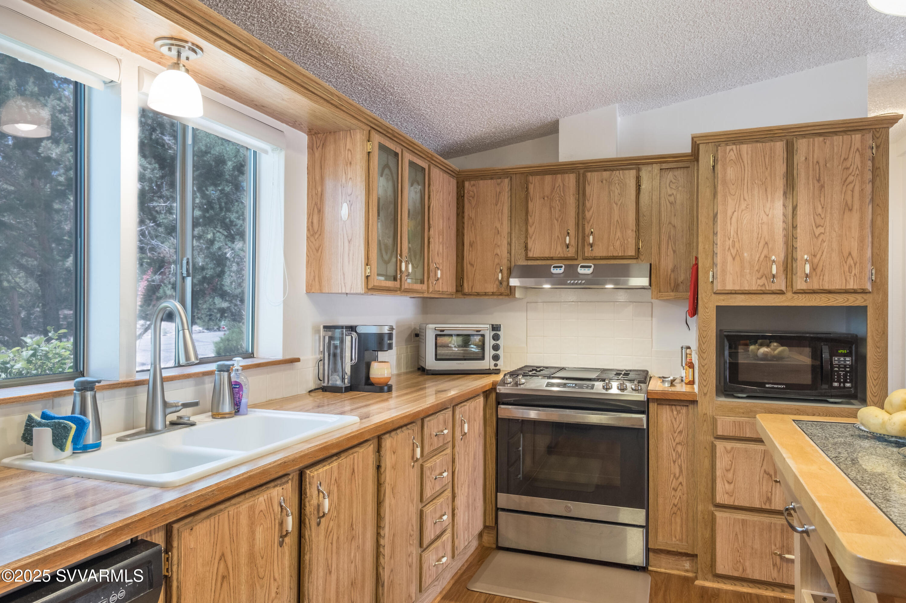 Sedona, Arizona, 86336, United States, 3 Bedrooms Bedrooms, ,2 BathroomsBathrooms,Residential,For Sale,1941724