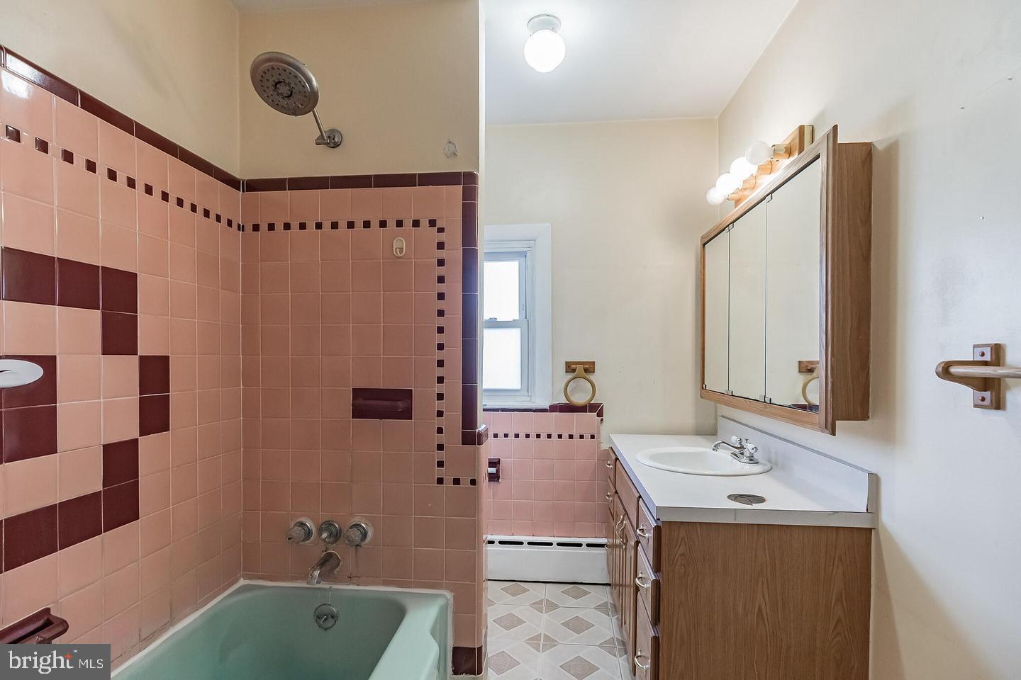 Haddon Township, New Jersey, 08108, United States, 4 Bedrooms Bedrooms, ,3 BathroomsBathrooms,Residential,For Sale,1901335