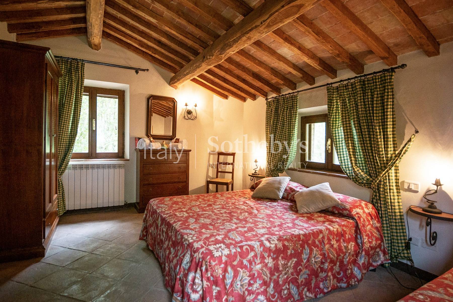  Stunning estate on top of a gentle hill - 物件實景