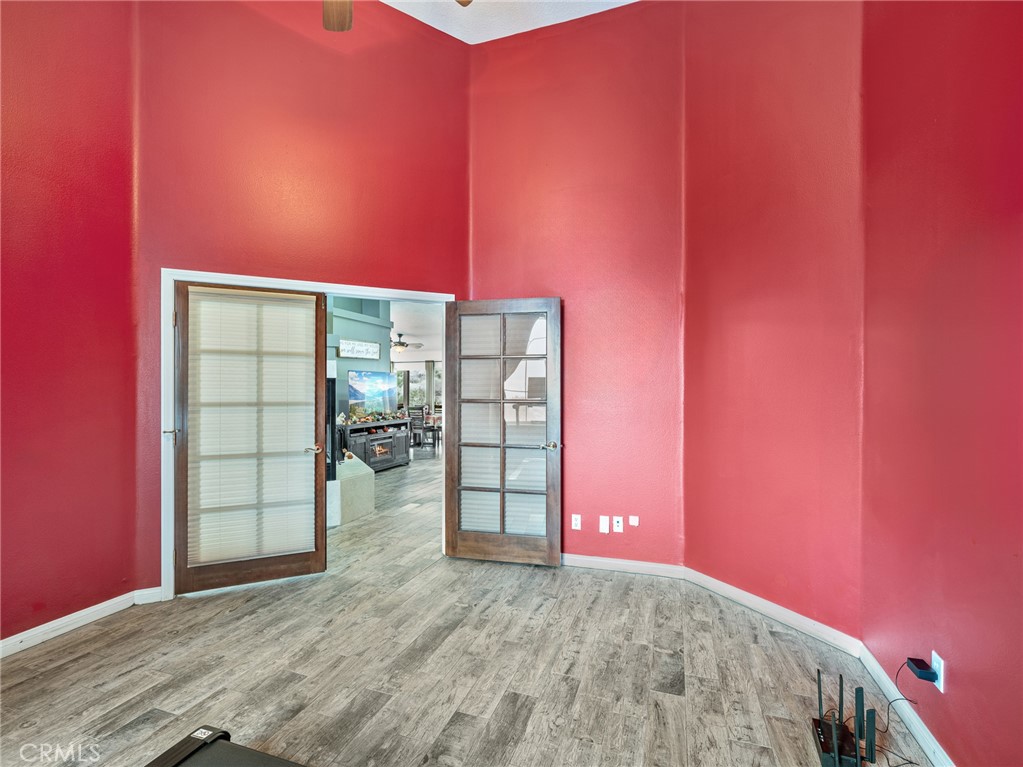 Pinon Hills, California, 92372, United States, 5 Bedrooms Bedrooms, ,3 BathroomsBathrooms,Residential,For Sale,1993354