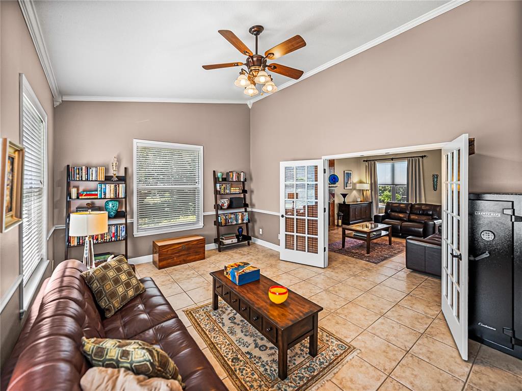 Winter Haven, Florida, 33884, United States, 4 Bedrooms Bedrooms, ,4 BathroomsBathrooms,Residential,For Sale,1934531