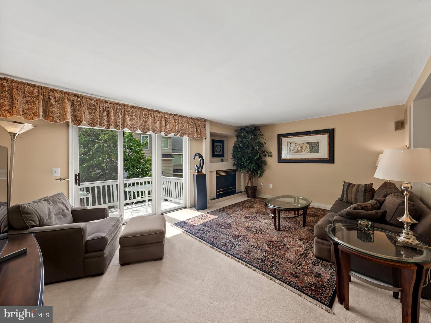 Reston, Virginia, 20190, United States, 3 Bedrooms Bedrooms, ,4 BathroomsBathrooms,Residential,For Sale,1901869