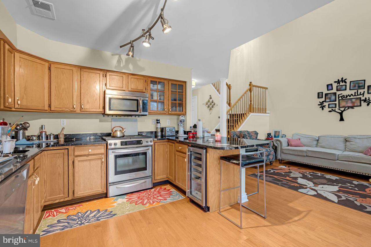 Pennington, New Jersey, 08534, United States, 3 Bedrooms Bedrooms, ,3 BathroomsBathrooms,Residential,For Sale,1987595