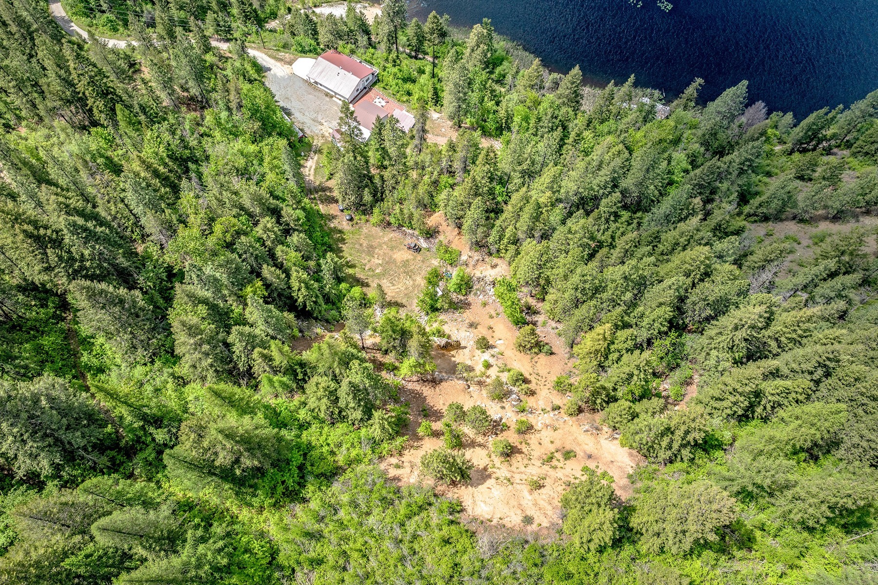  Lake Retreat on Private Acreage - 物件實景