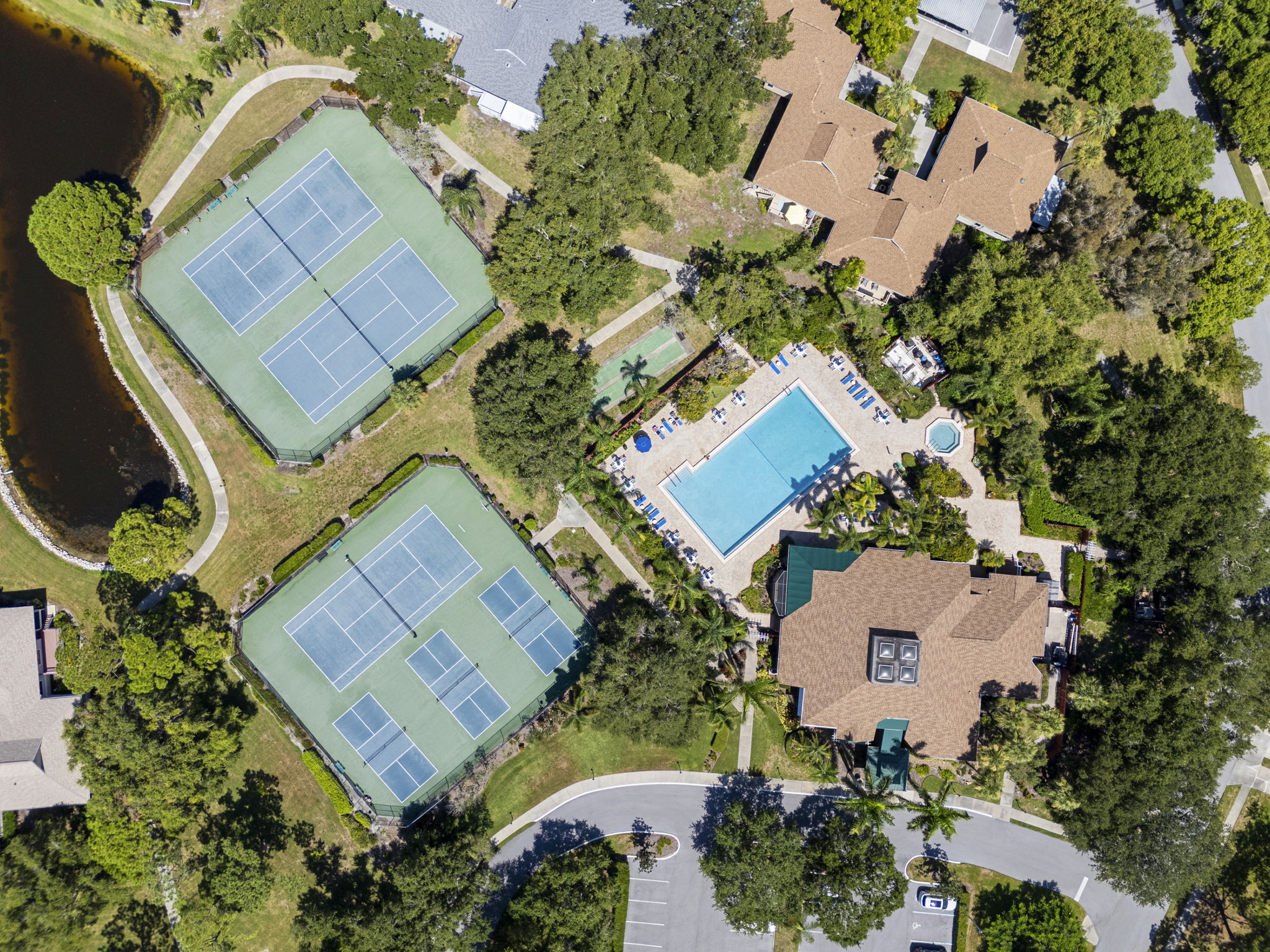 Tarpon Springs, Florida, 34689, United States, 3 Bedrooms Bedrooms, ,2 BathroomsBathrooms,Residential,For Sale,1976239