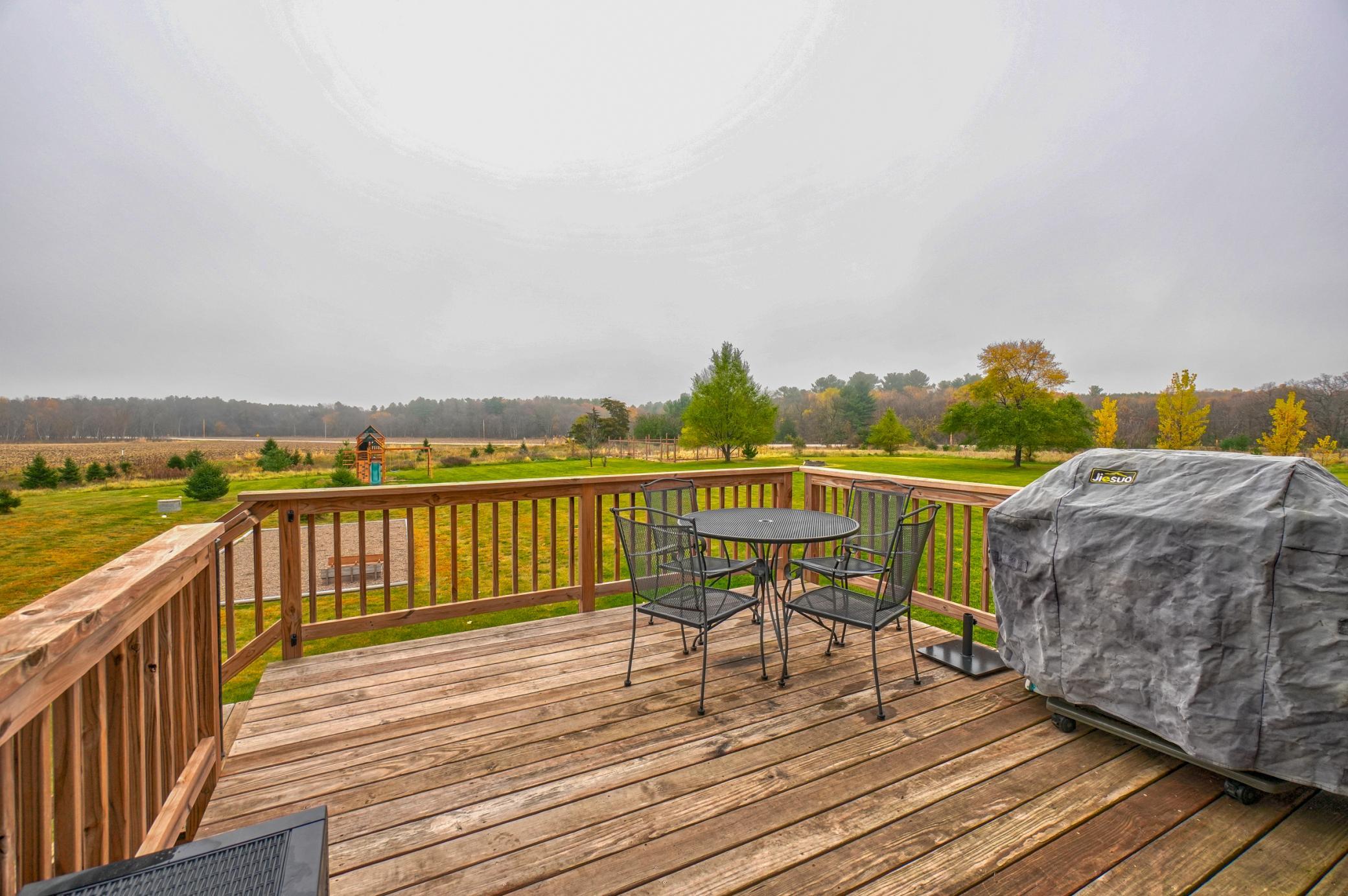 Saint Joseph Twp, Wisconsin, 54017, United States, 4 Bedrooms Bedrooms, ,4 BathroomsBathrooms,Residential,For Sale,1989036