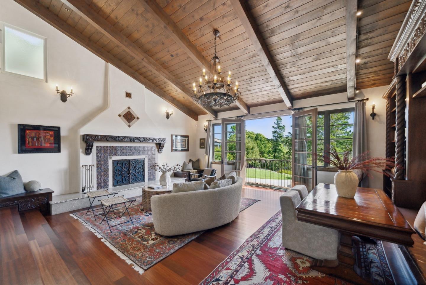 Hillsborough, California, 94010, United States, 4 Bedrooms Bedrooms, ,4 BathroomsBathrooms,Residential,For Sale,1767214