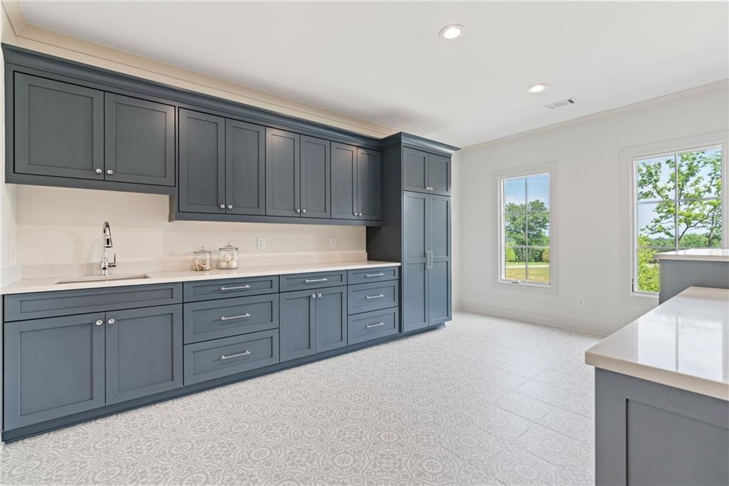 Ball Ground, Georgia, 30107, United States, 5 Bedrooms Bedrooms, ,6 BathroomsBathrooms,Residential,For Sale,1858736