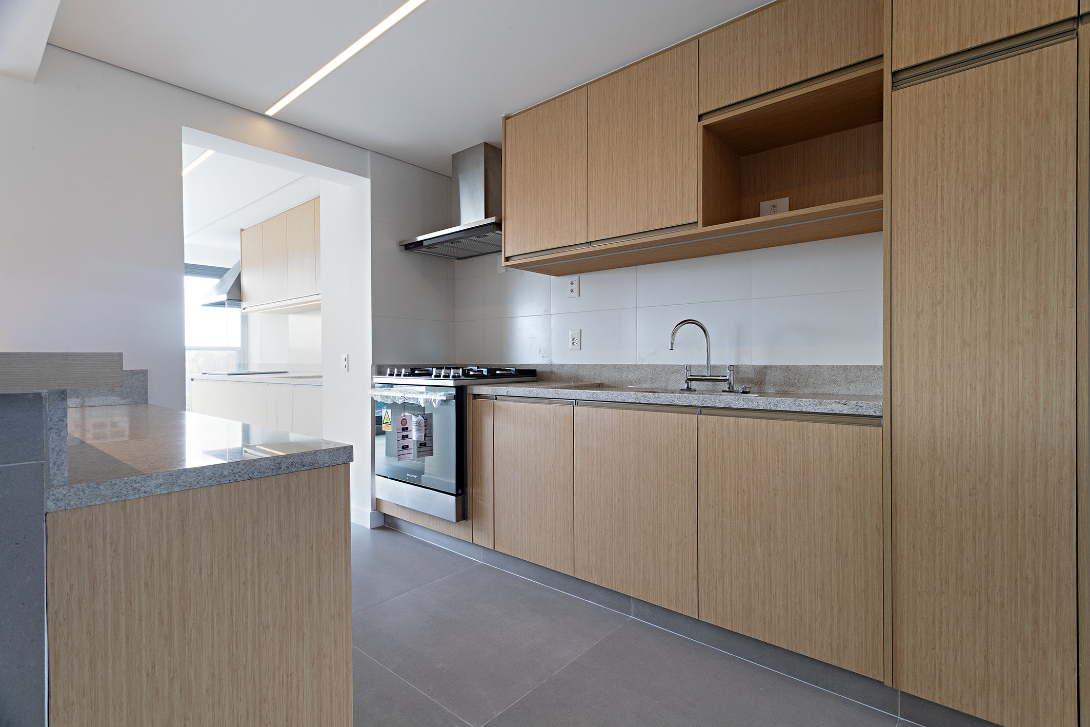  Apartment with permanent green views and tailored interior finishes - 物件實景