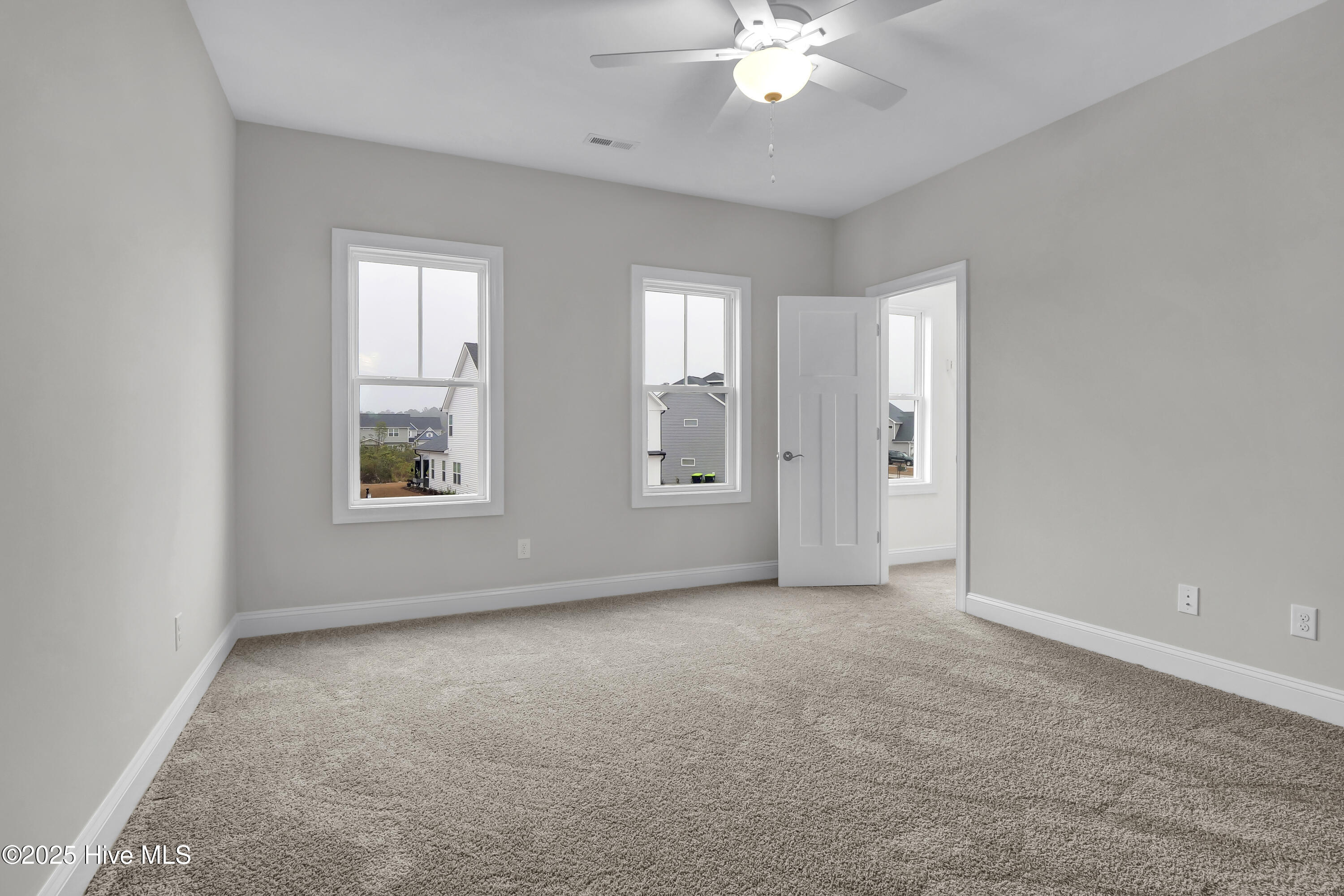 2806 Longleaf Pine Circle, Leland, North Carolina, 28451, United States, 4 Bedrooms Bedrooms, ,4 BathroomsBathrooms,Residential,For Sale,2806 Longleaf Pine Circle,1673597