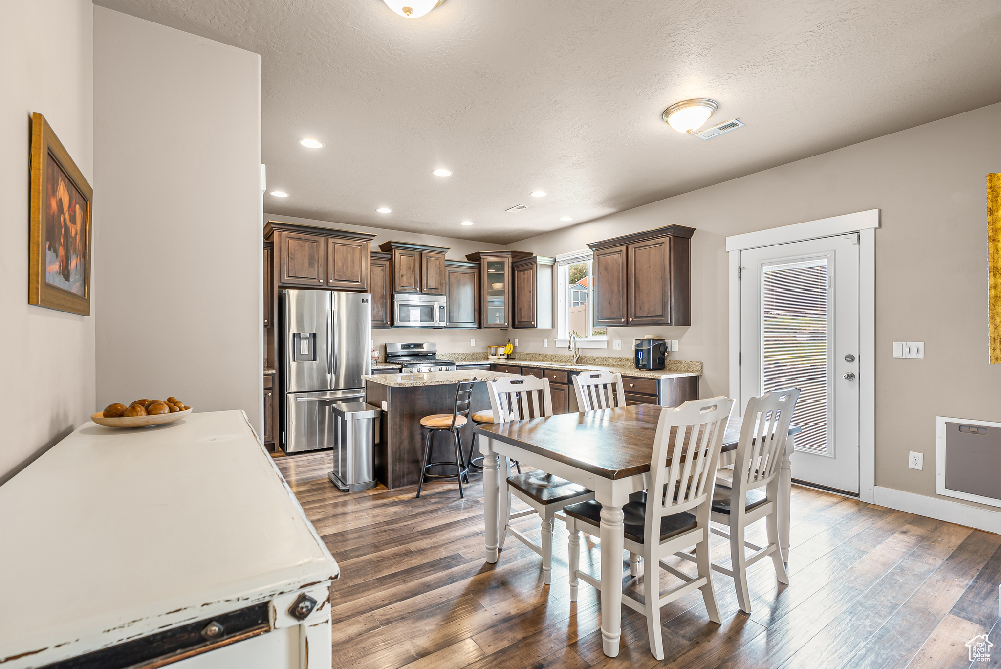 Herriman, Utah, 84096, United States, 4 Bedrooms Bedrooms, ,4 BathroomsBathrooms,Residential,For Sale,1949819